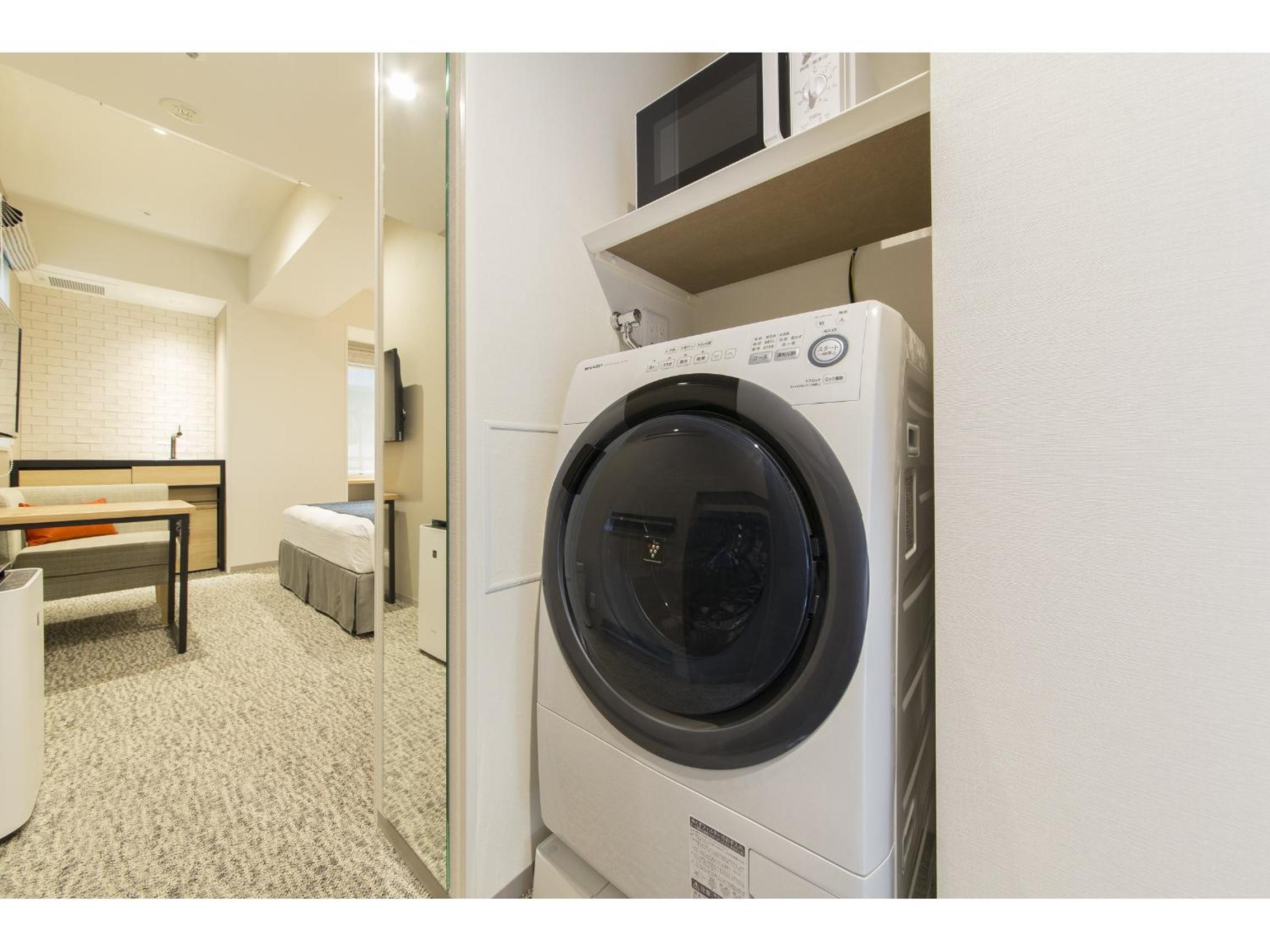 Residential Double Room (1 Queen Bed) thumbnail 5