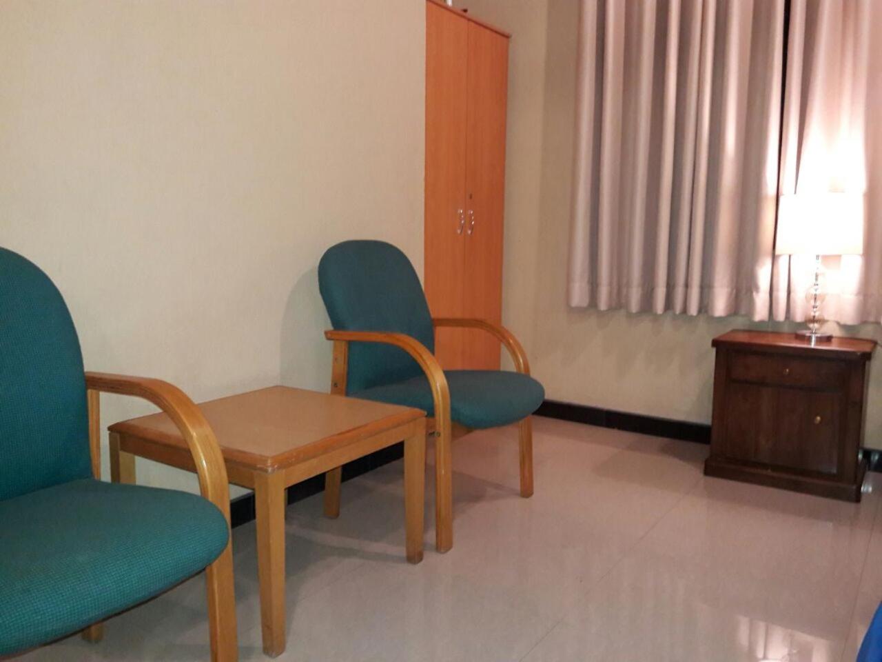 Deluxe King Room photo 2