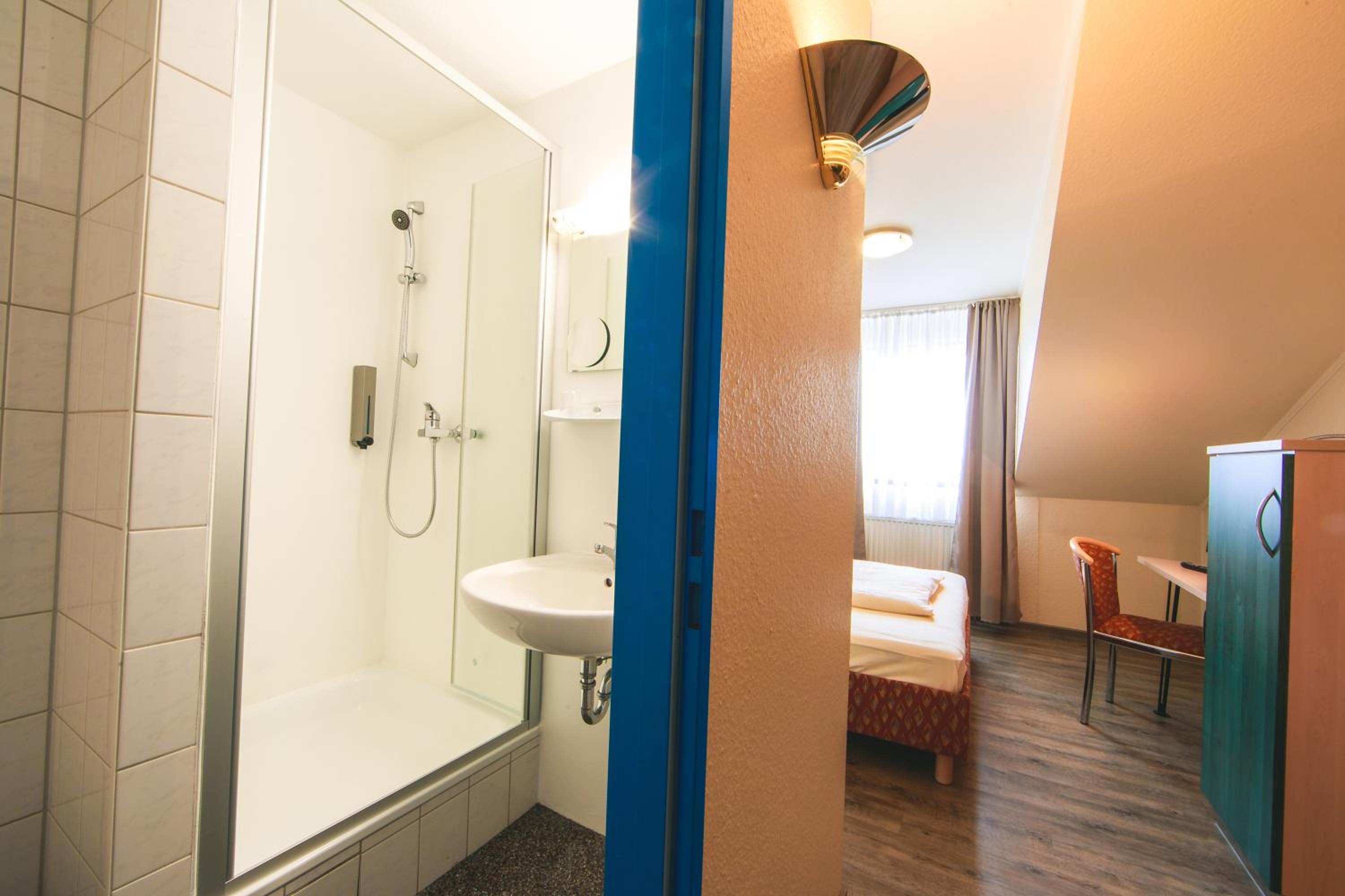 Standard Single Room photo 3