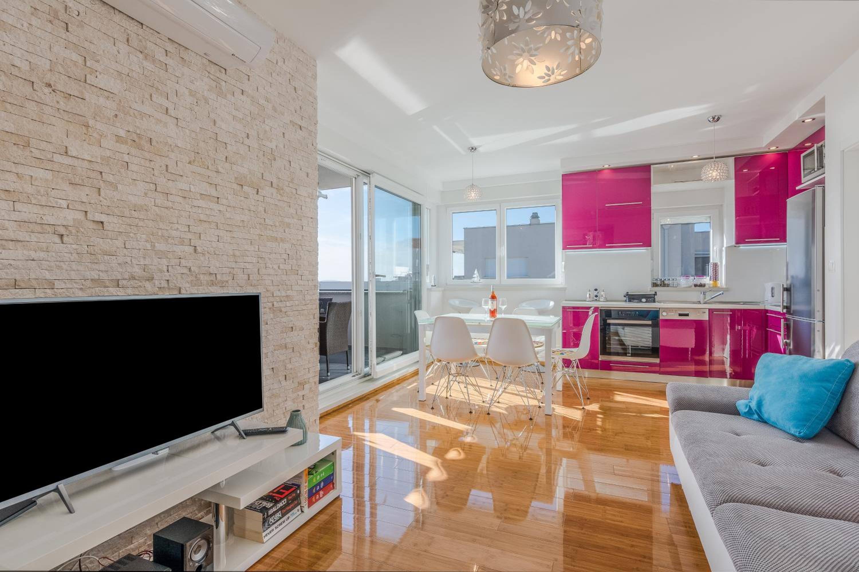 Apartment with Sea View