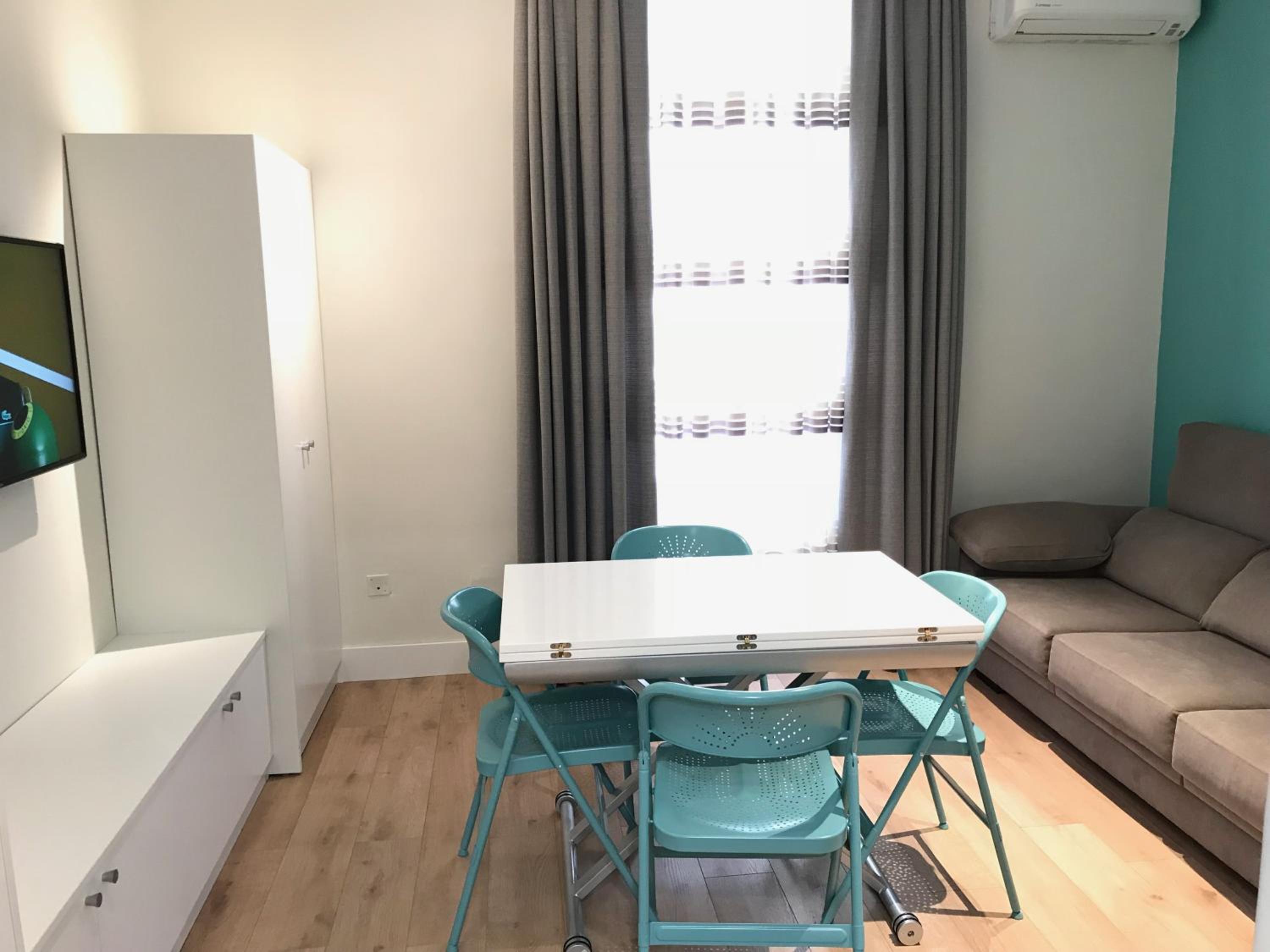 Two-Bedroom Apartment - Photo 25