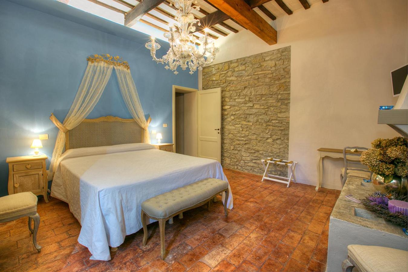 King Room with Spa Bath photo 3