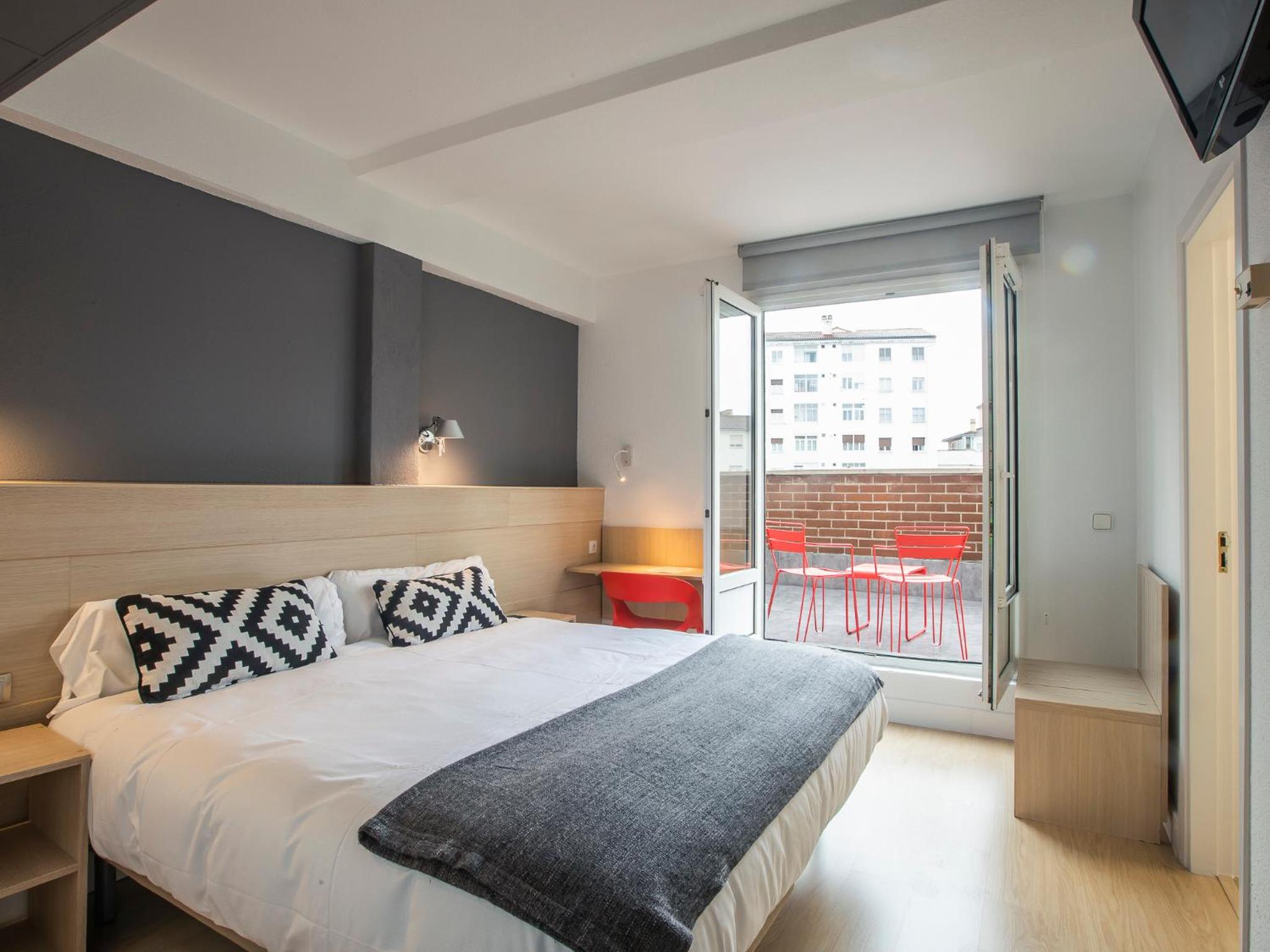 Double or Twin Room - Photo 1