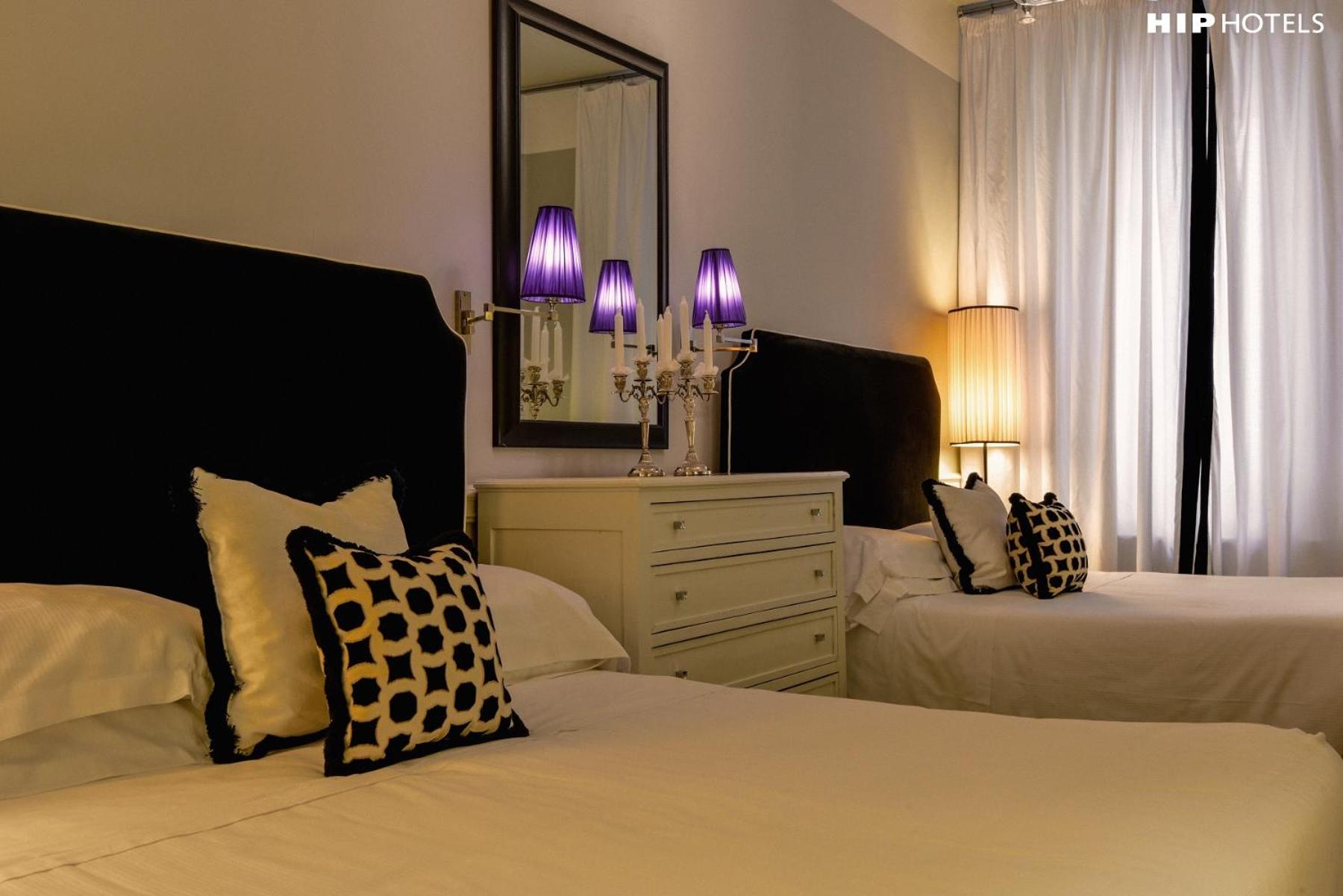 Triple Room with 3 Adults Occupancy (Non Smoking) photo 2