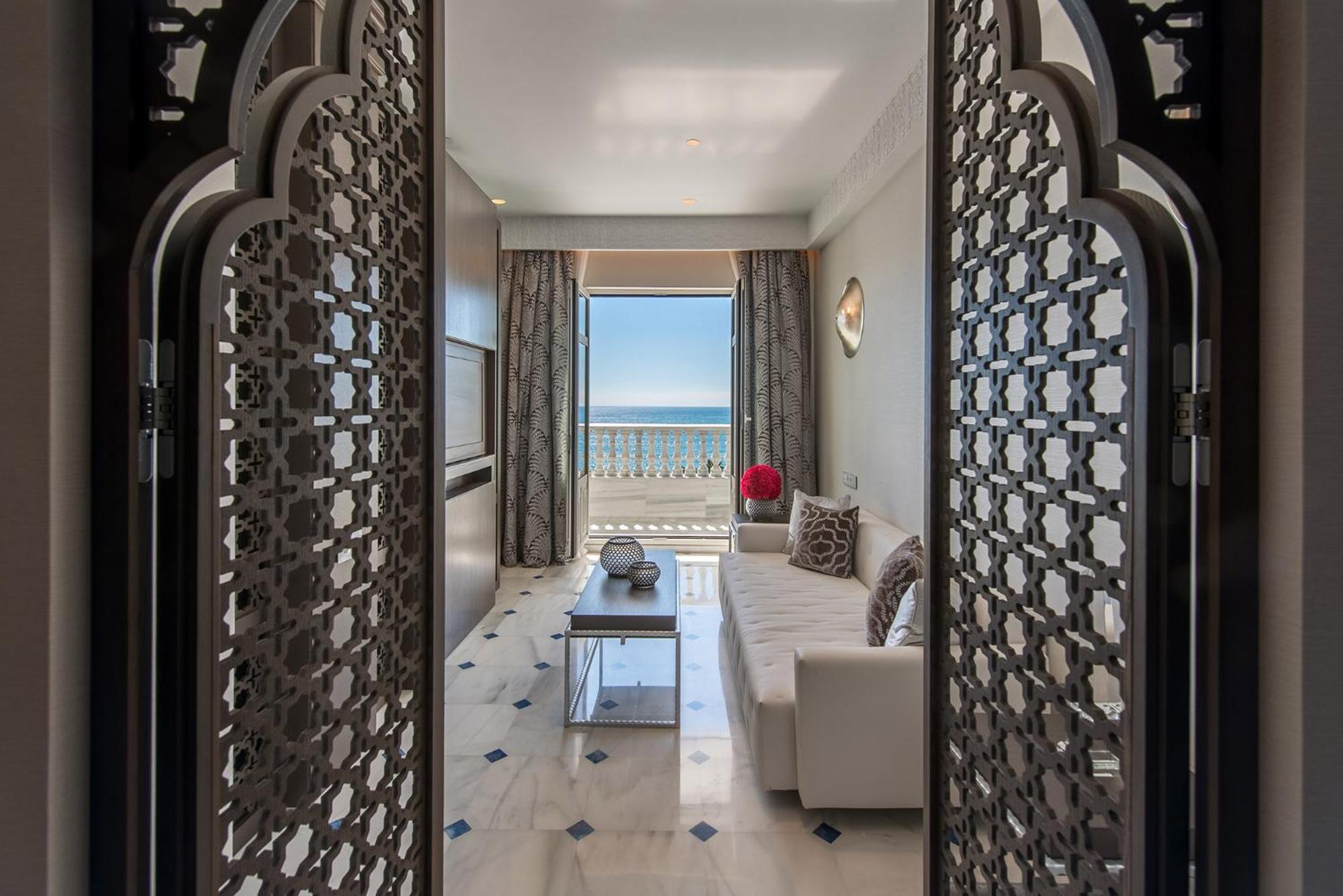 Suite Sea View thumbnail 5
