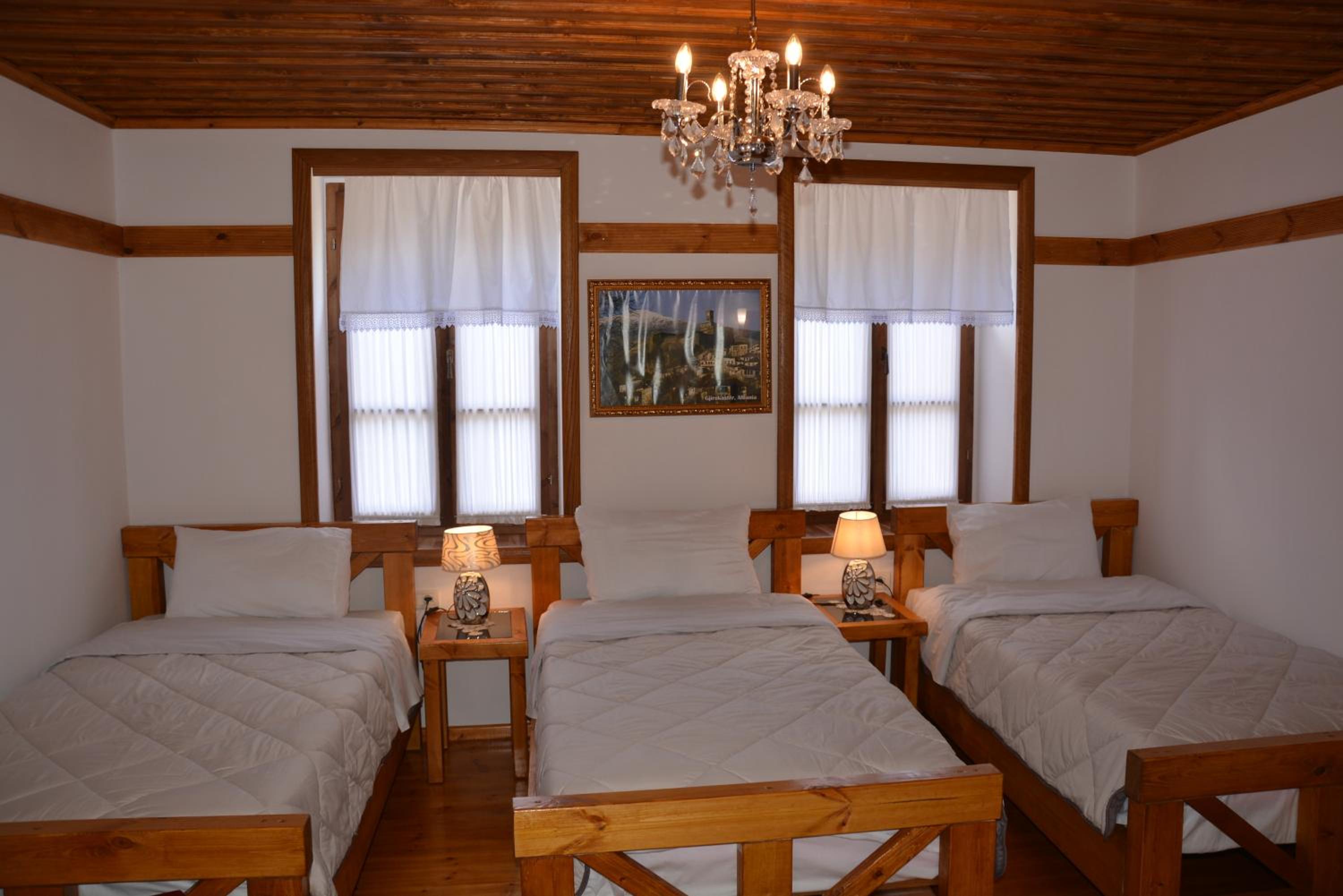 Triple Room with Bathroom