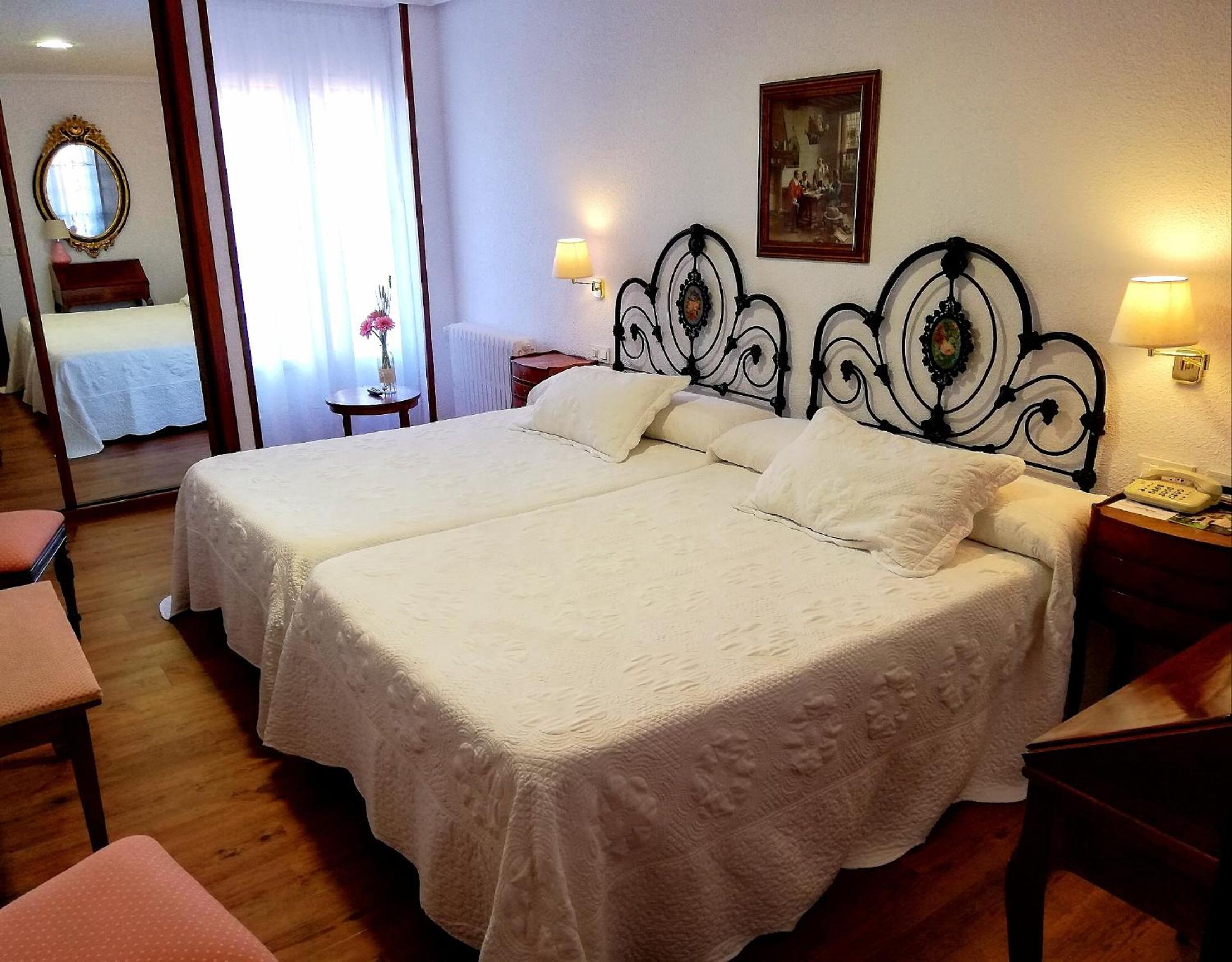 Habitación Doble o Twin con Balcón