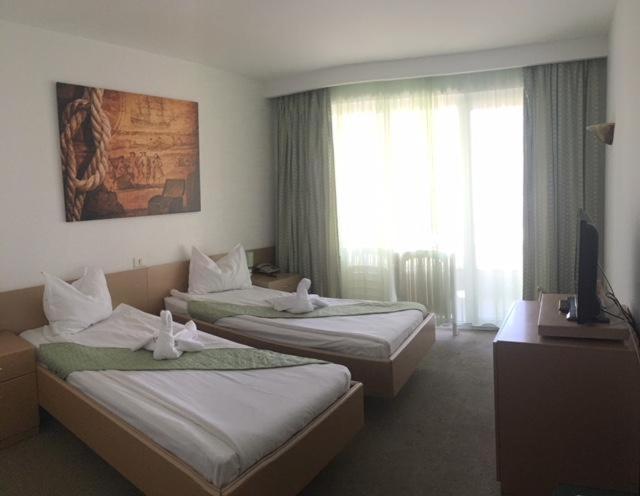Standard Twin Room photo 1