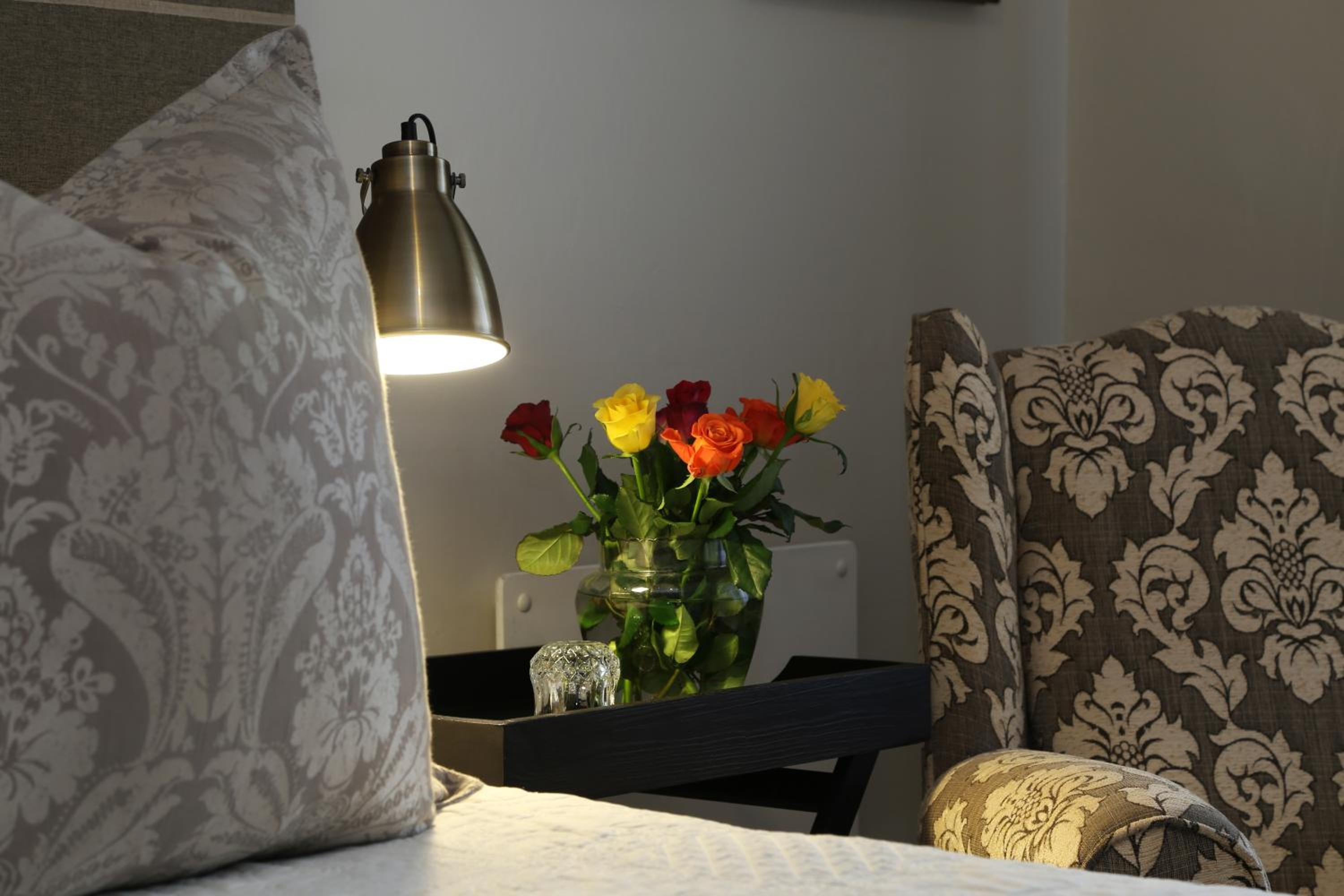 Standard King Room - Photo 4