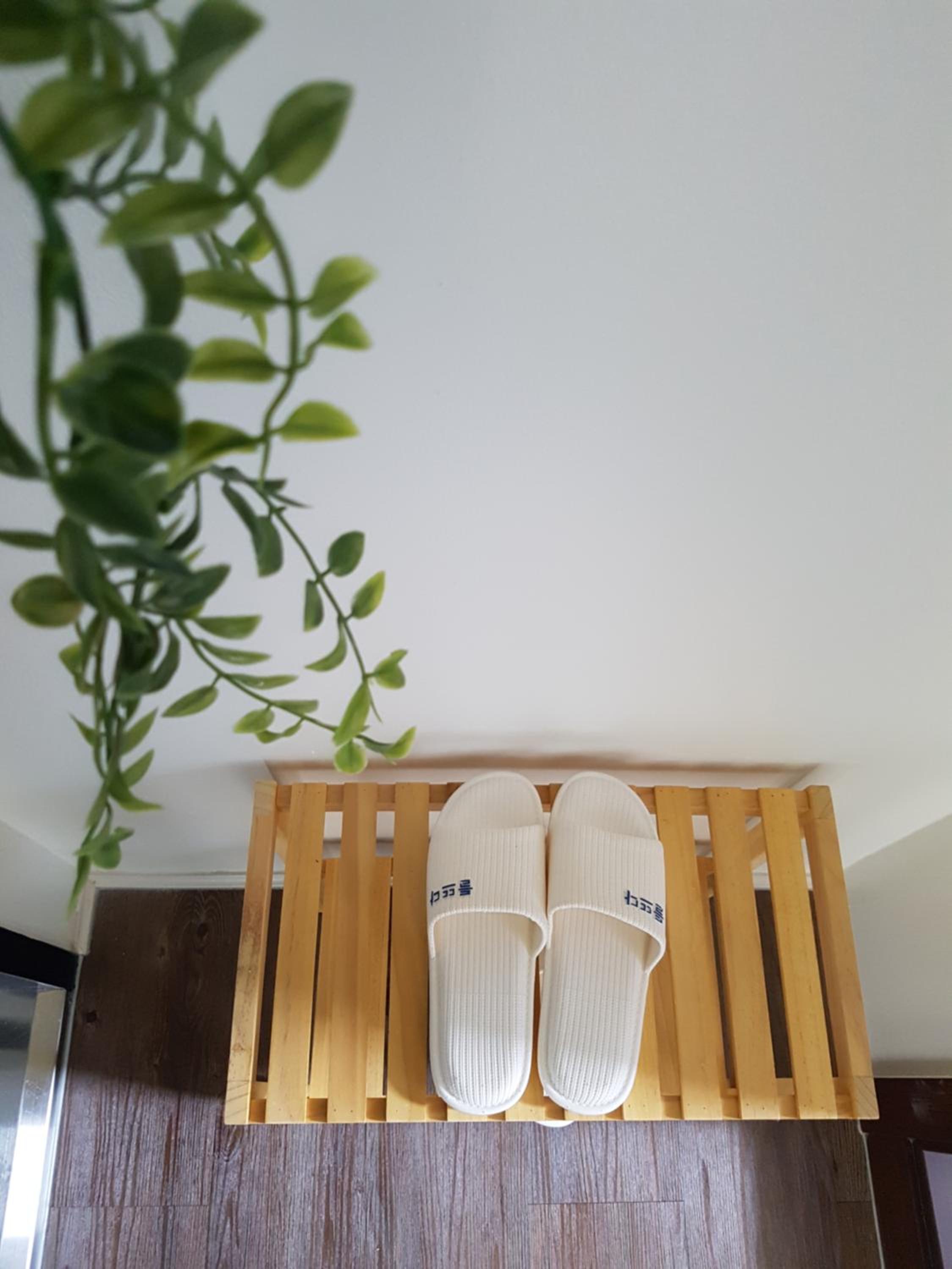 Twin Room with Private Bathroom photo 3