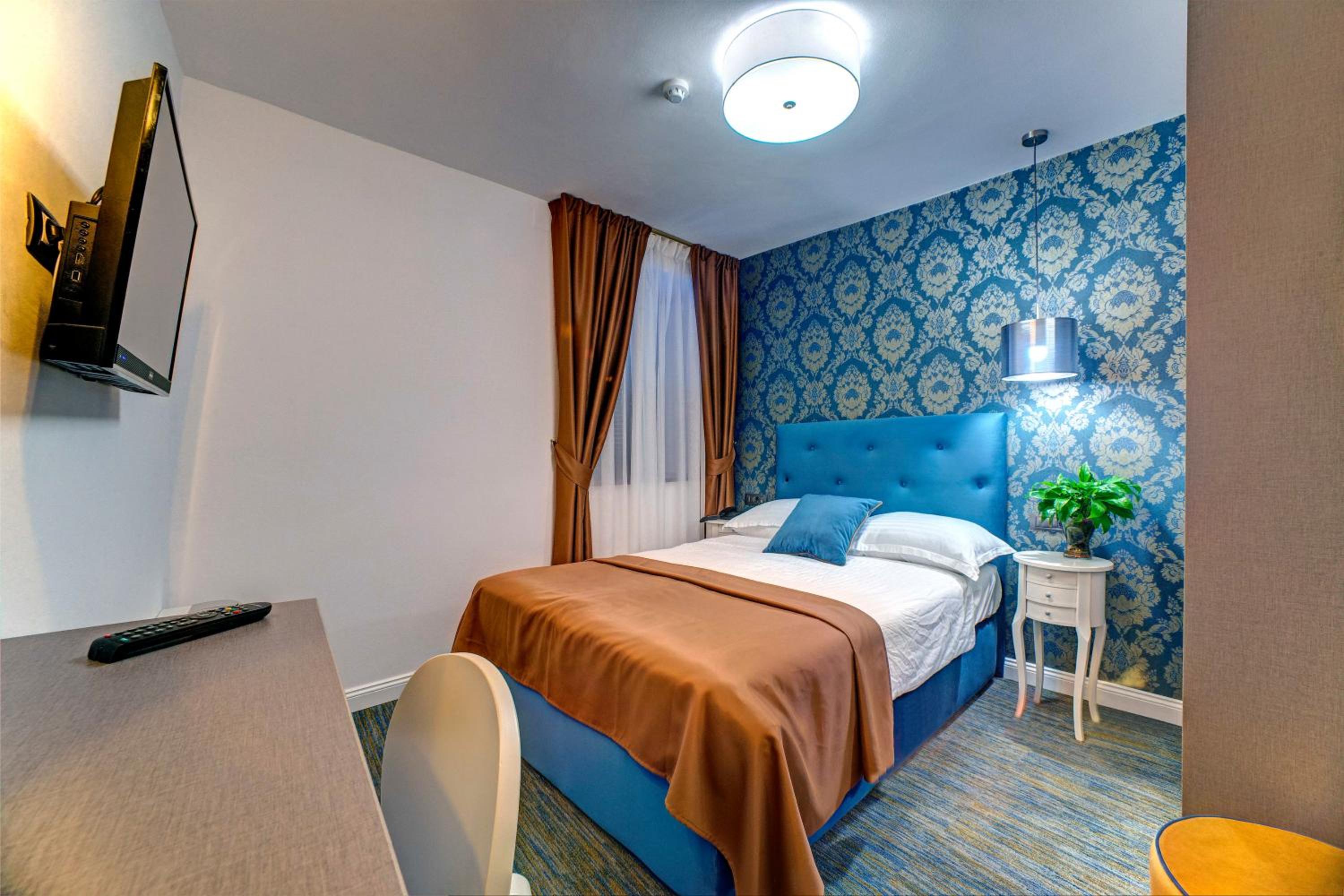 Single Room photo 3