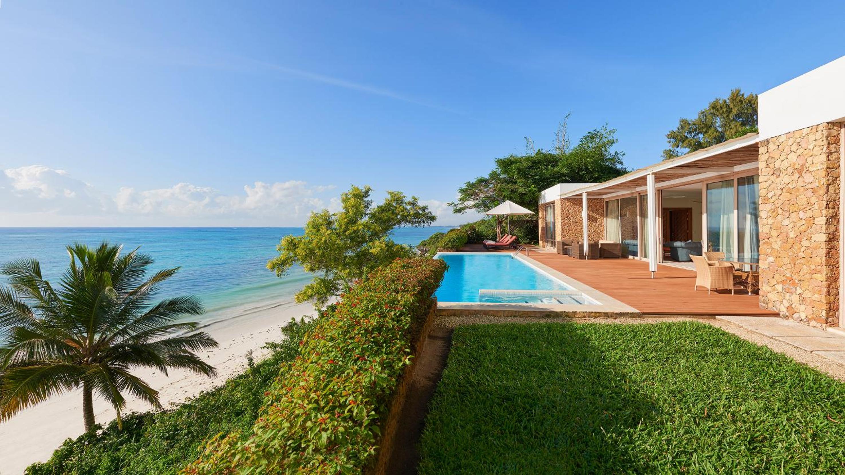 The Level 2 bedroom Ocean Villa - Photo 7