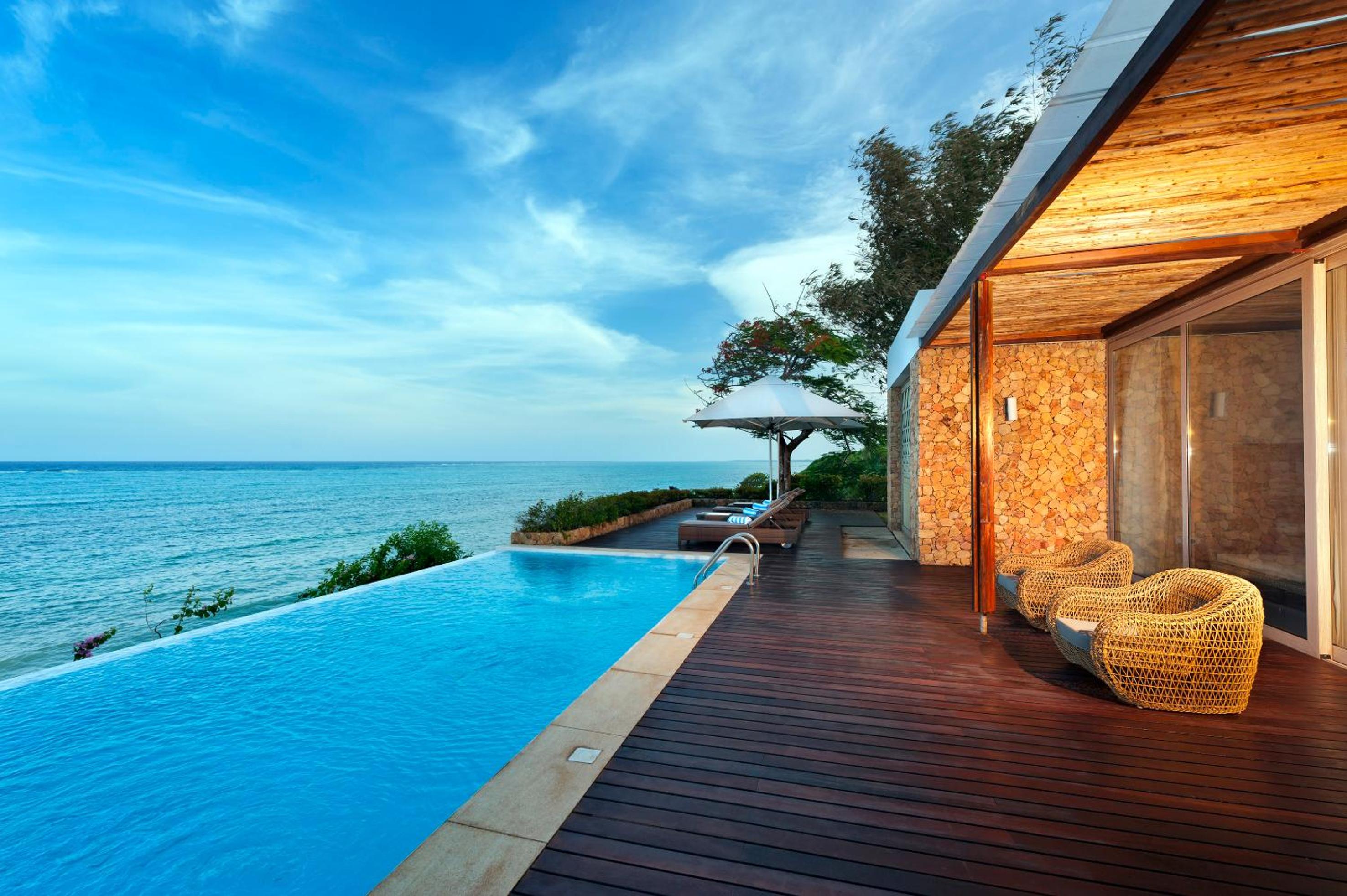 The Level 2 bedroom Ocean Villa - Photo 6