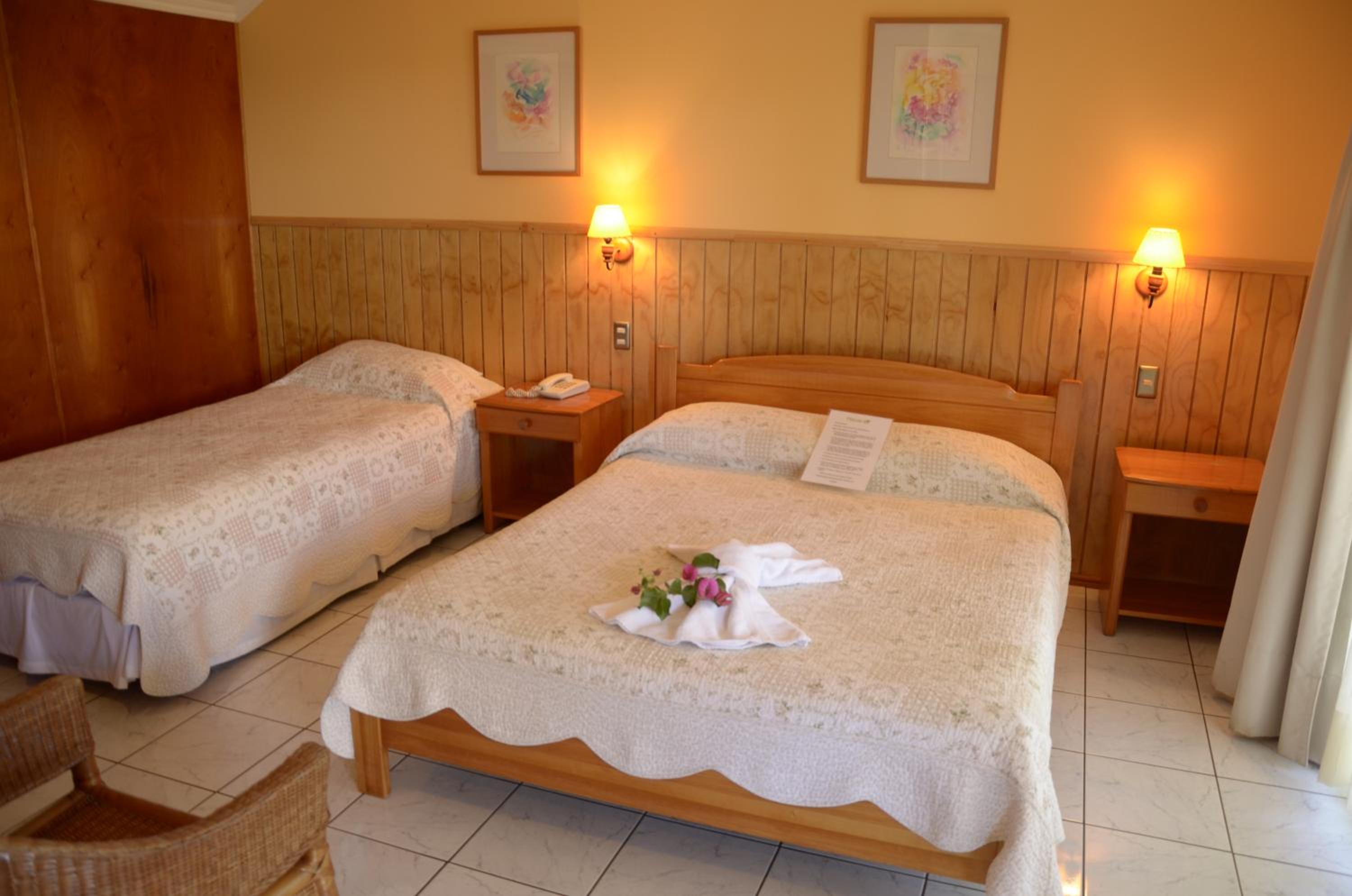 Double or Twin Room photo 1