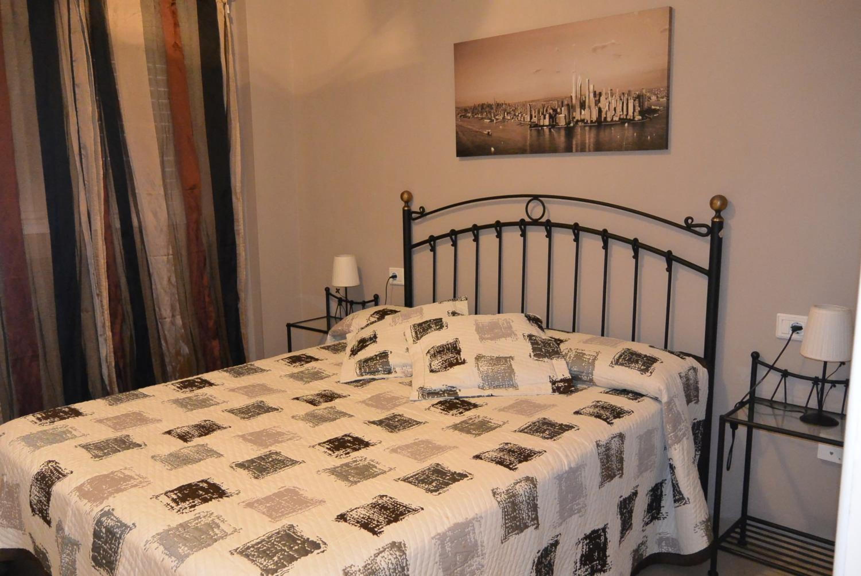 Habitación familiar con balcón