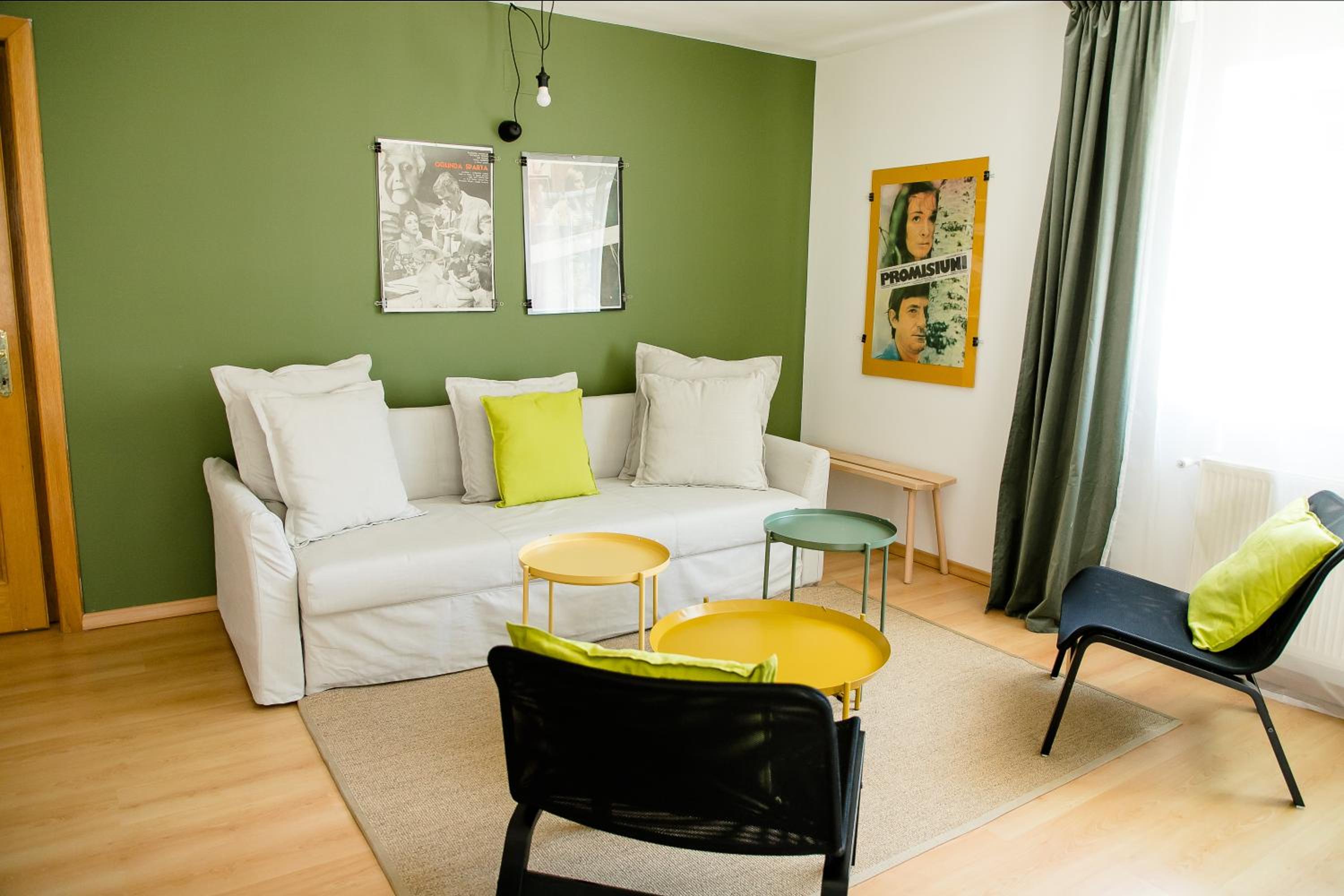 Apartment with Mountain View-First floor photo 1