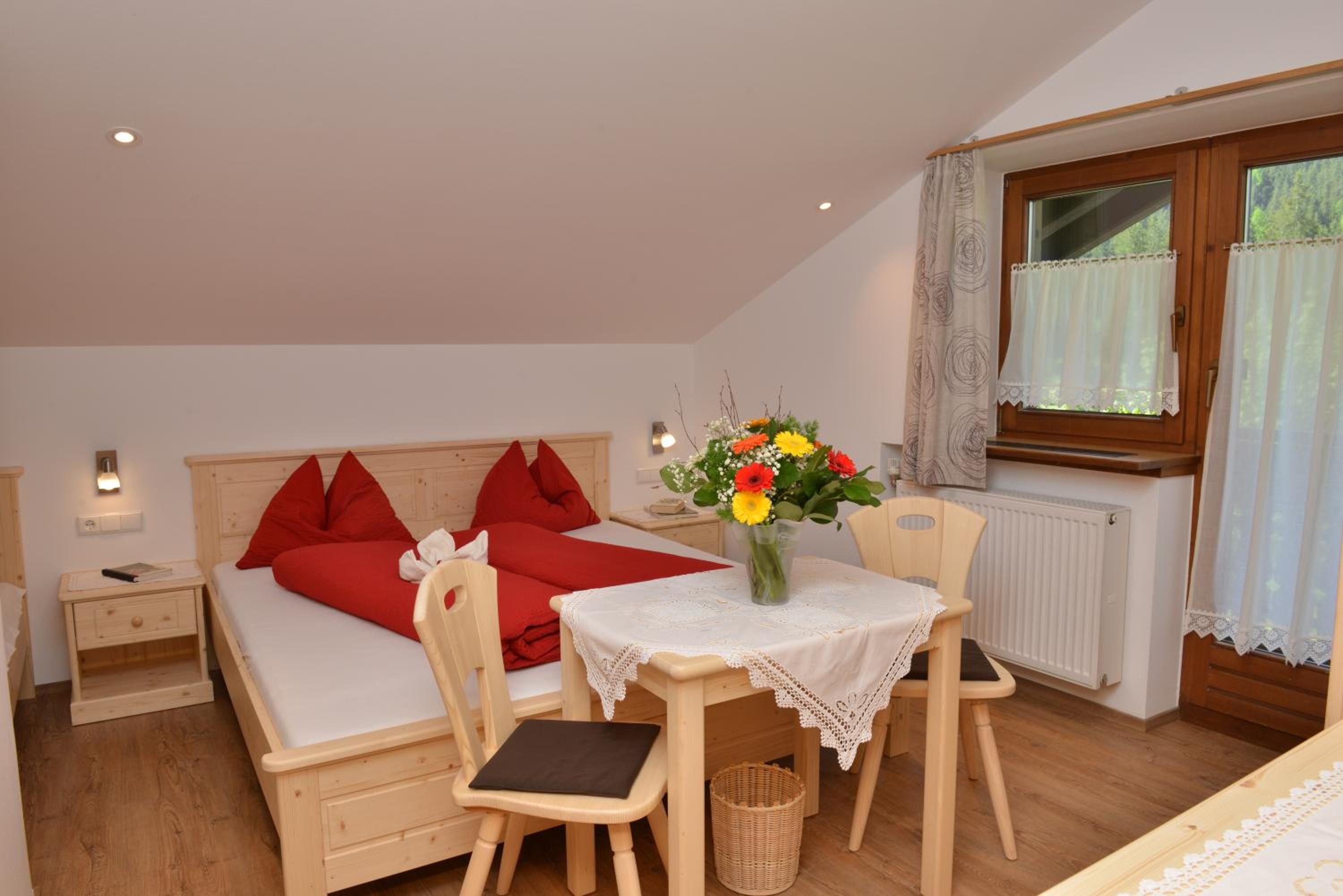 Double Room with Balcony photo 2