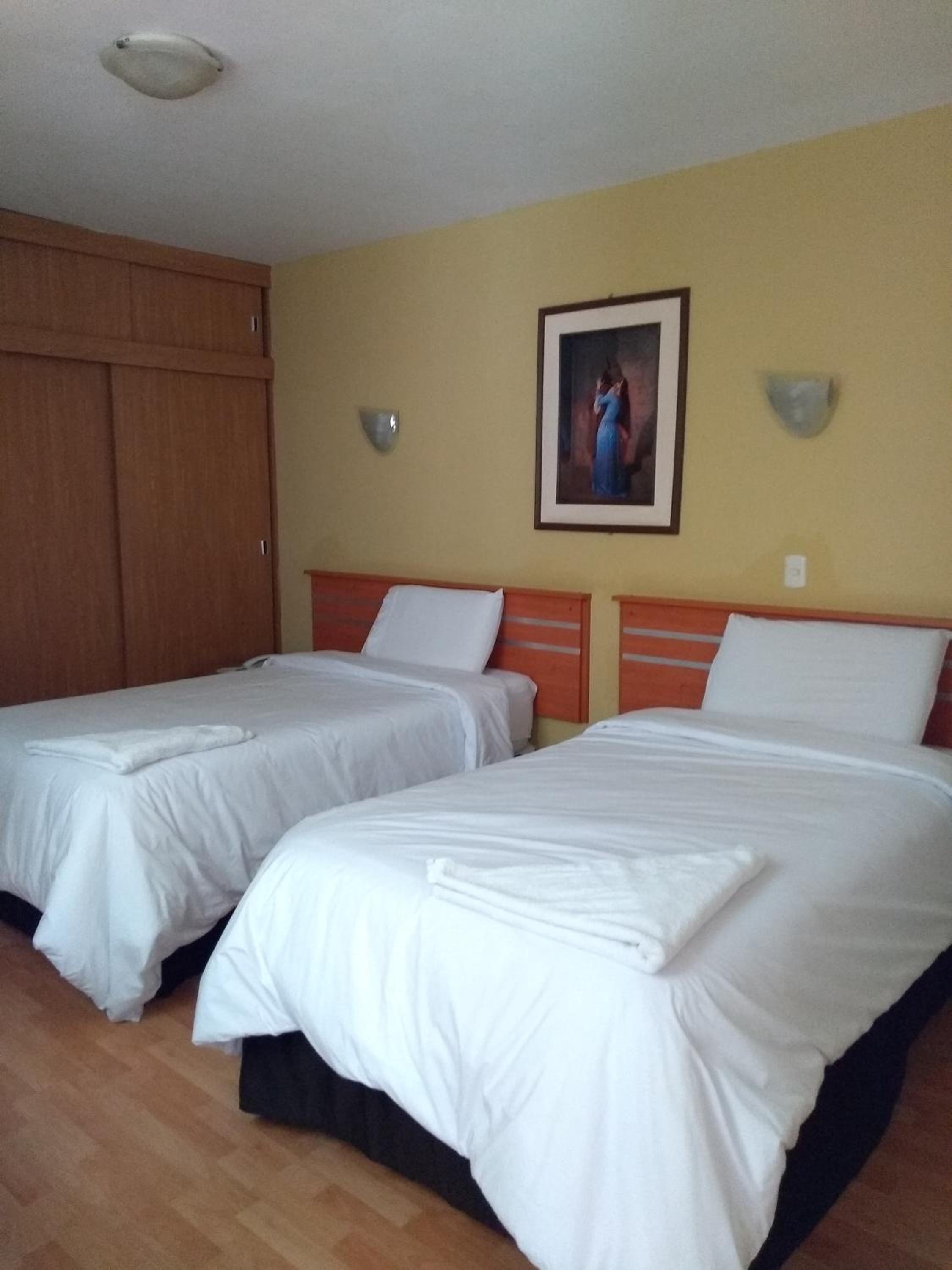 Standard Twin Room photo 1