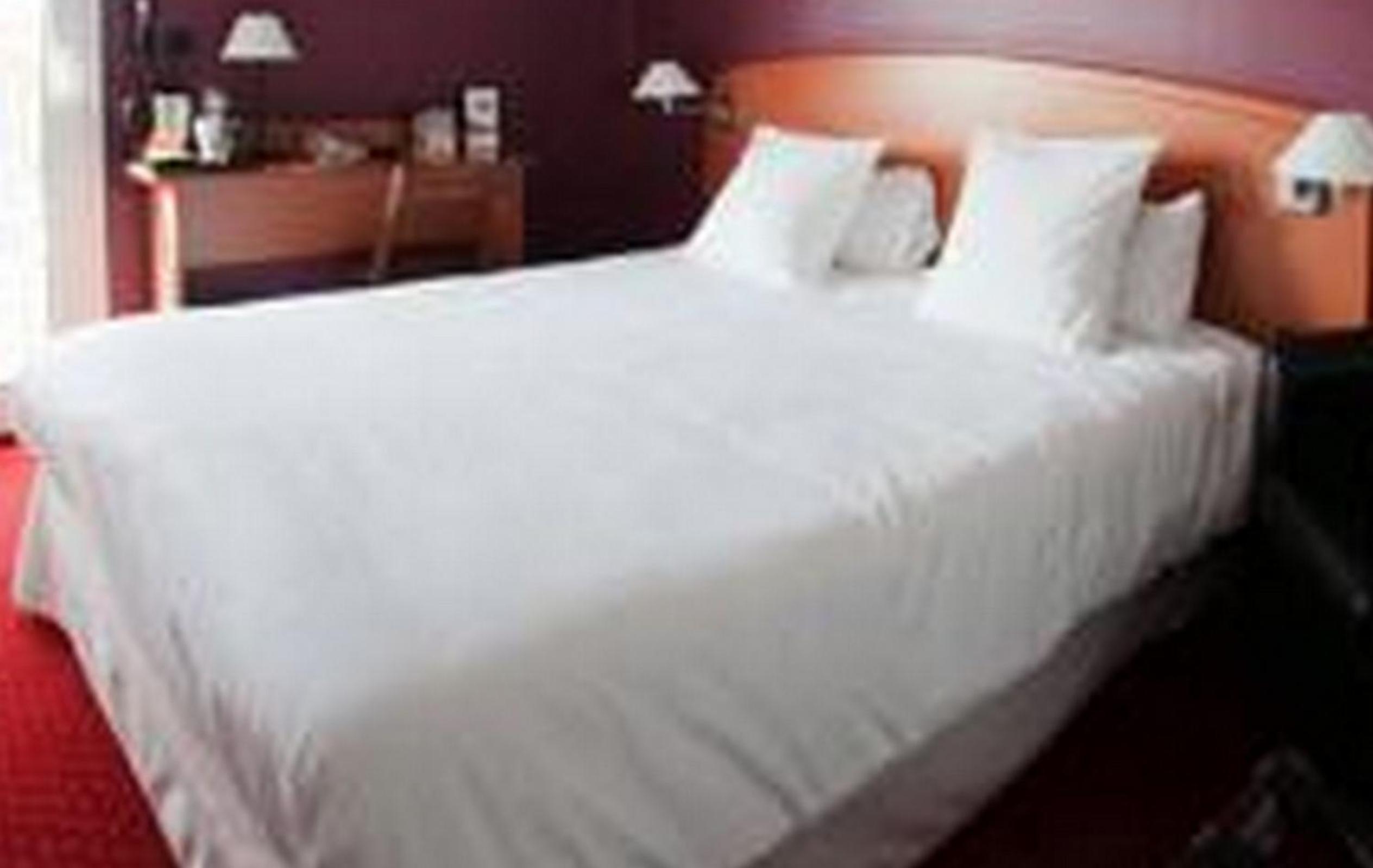Double Room - Photo 4