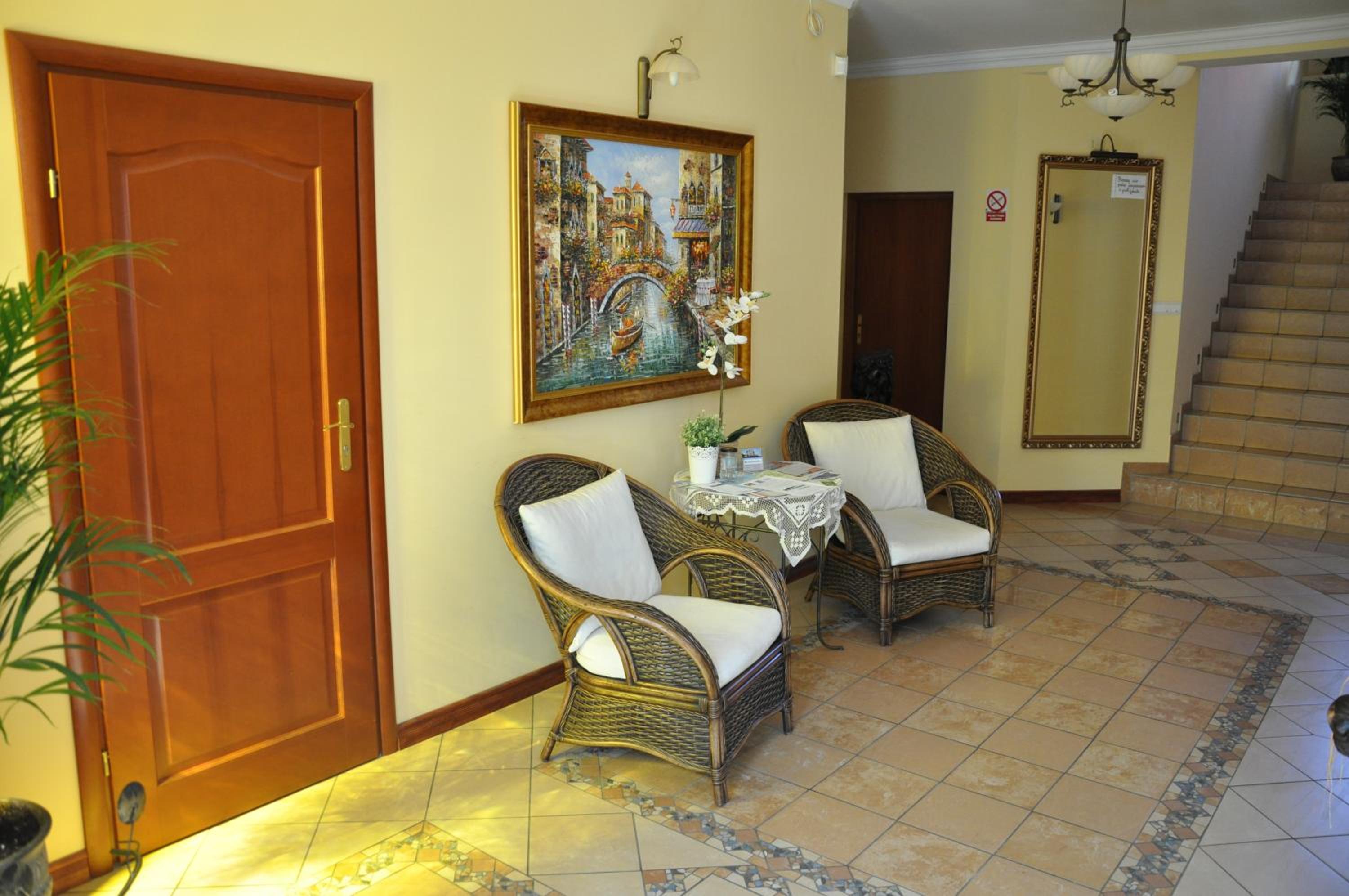 Double Room with Private Bathroom photo 1