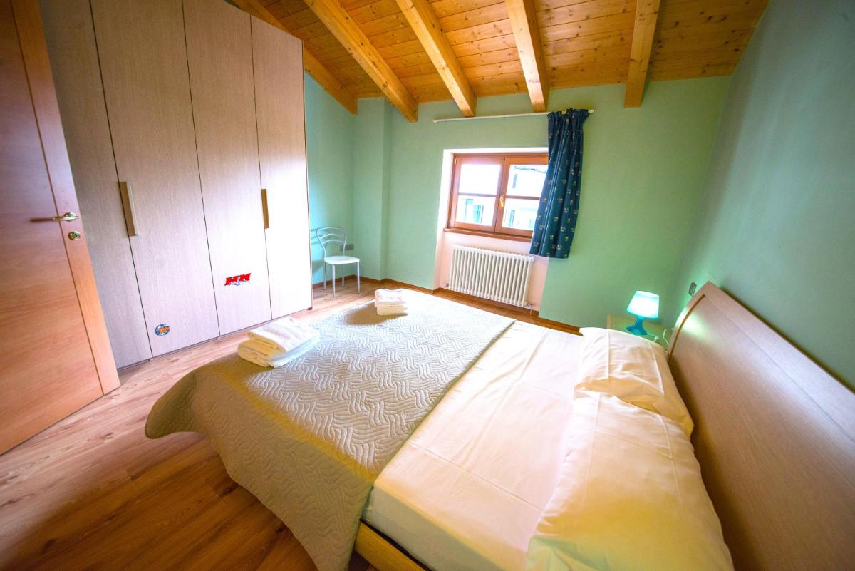 Two-Bedroom Penthouse Apartment - Photo 8