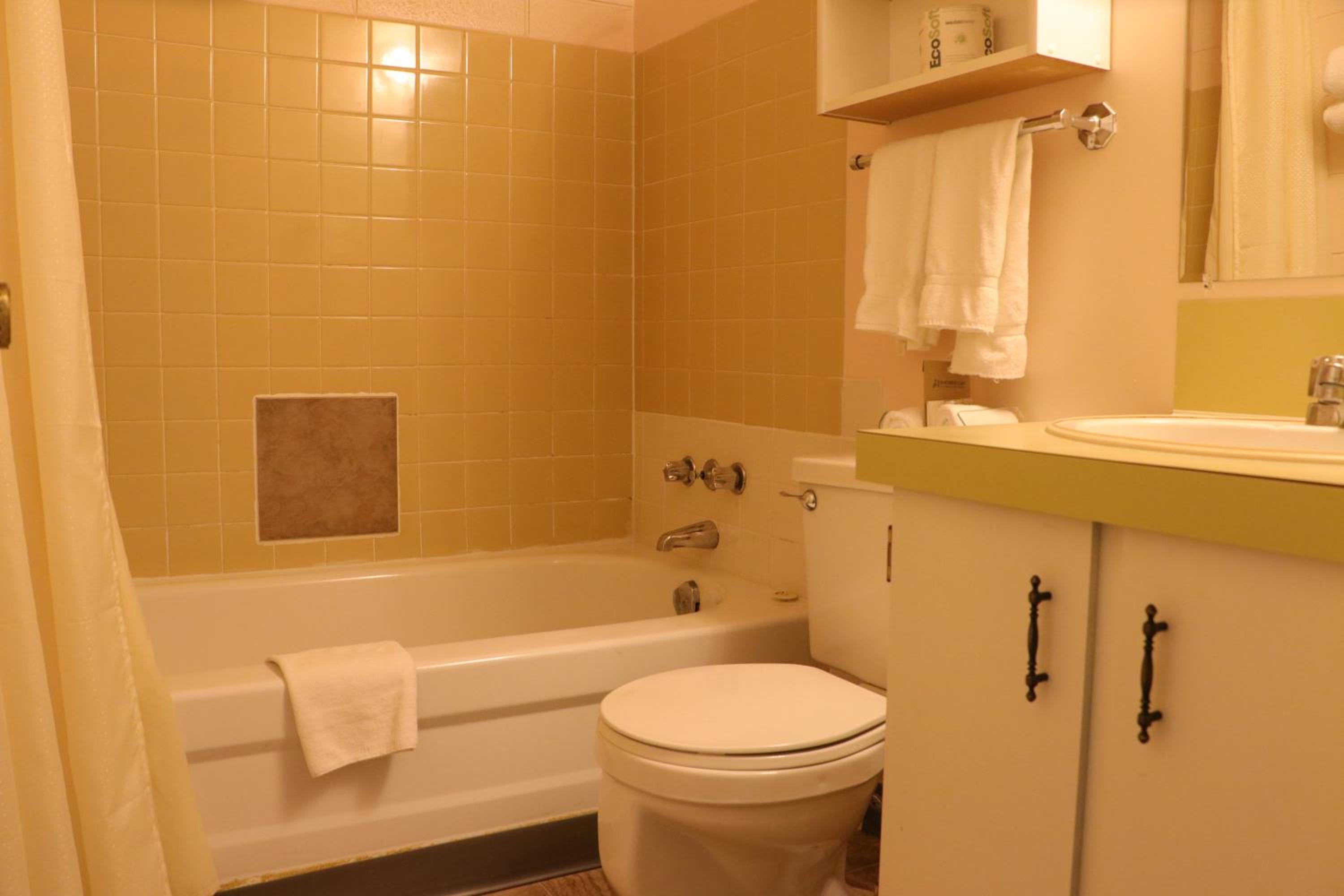 Single Room with Balcony photo 2