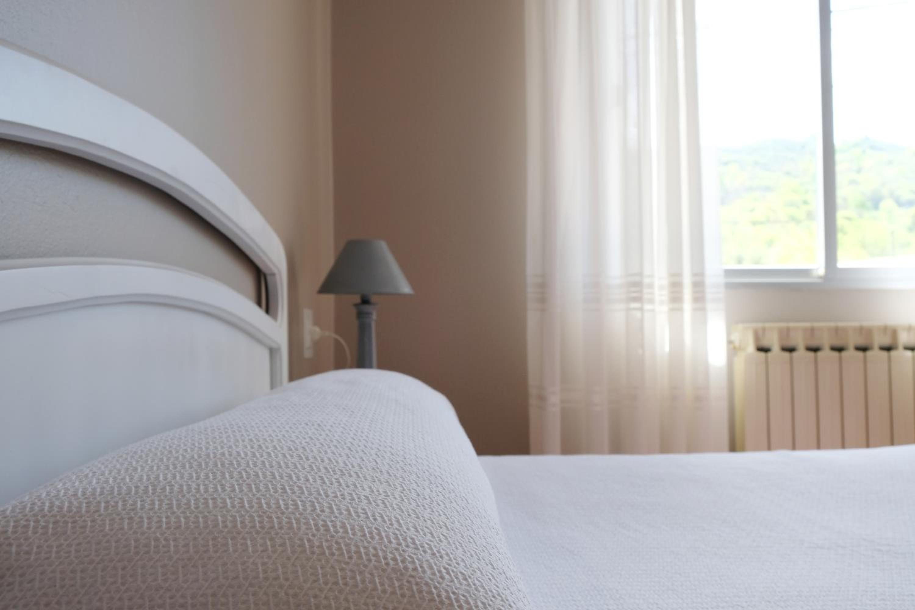 Habitación Estándar con Cama Queen