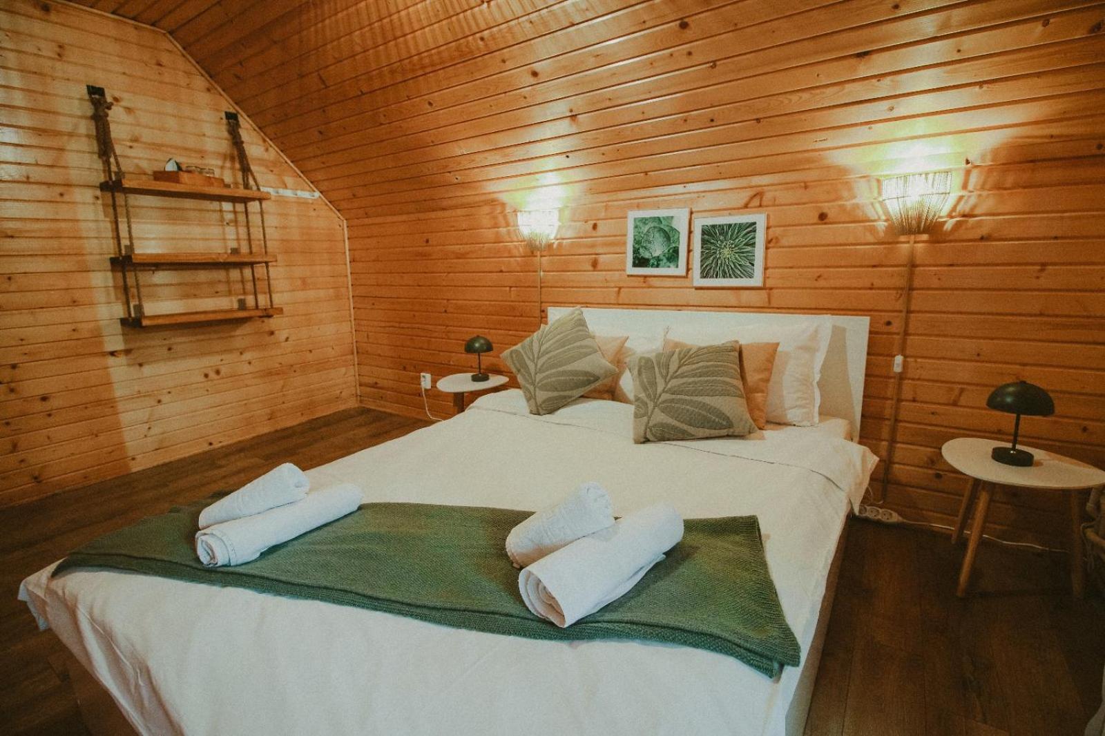 Three-Bedroom Villa photo 1