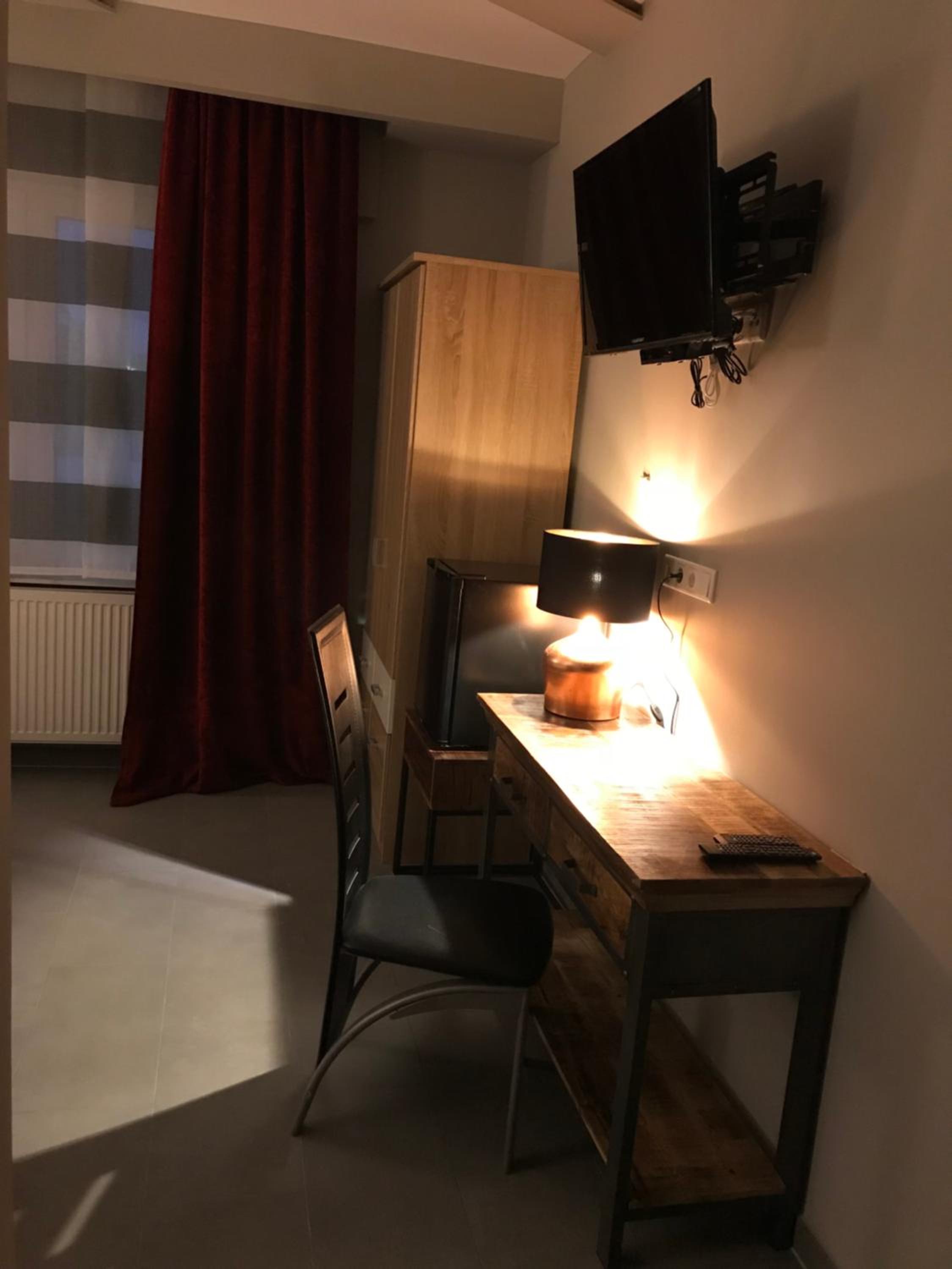 Deluxe Double Room - Photo 3