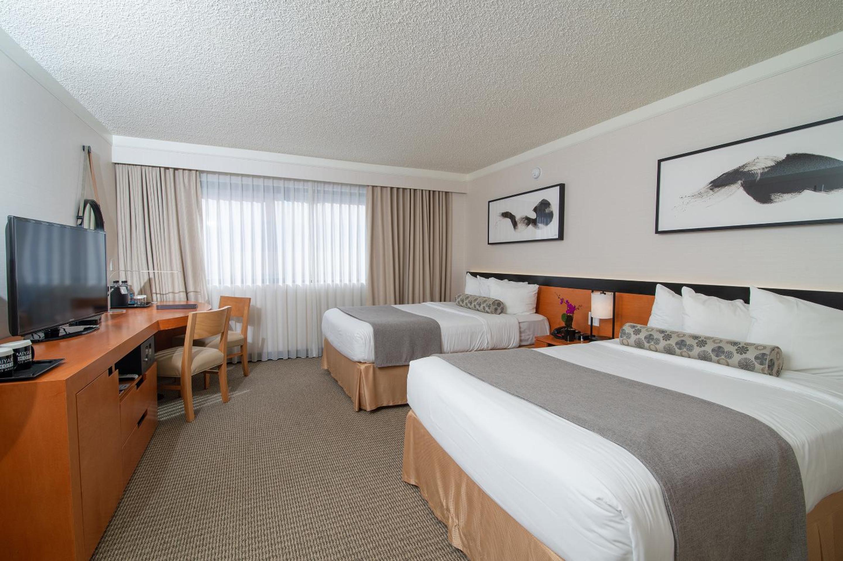 Superior Room with Two Double Beds