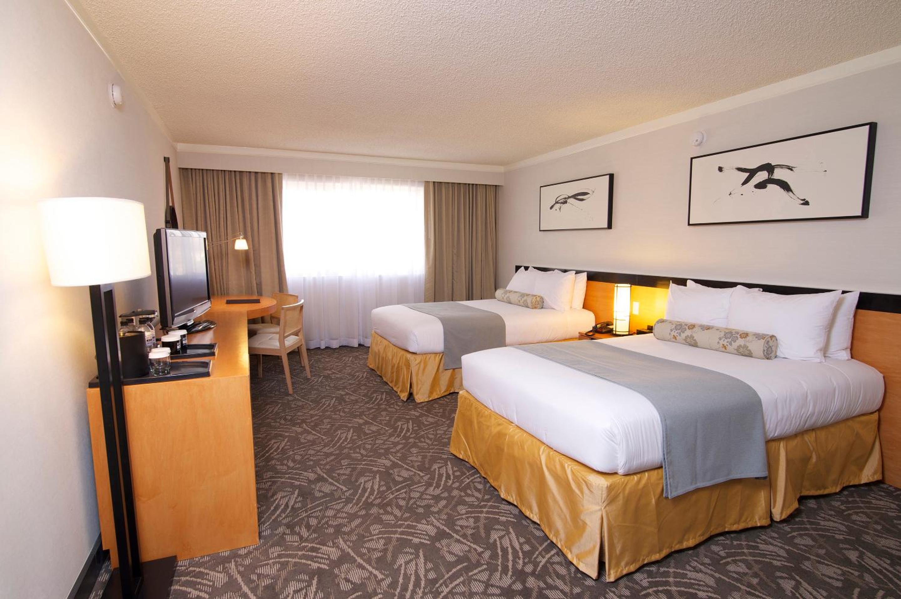 Executive Room with Two Double Beds - Photo 1
