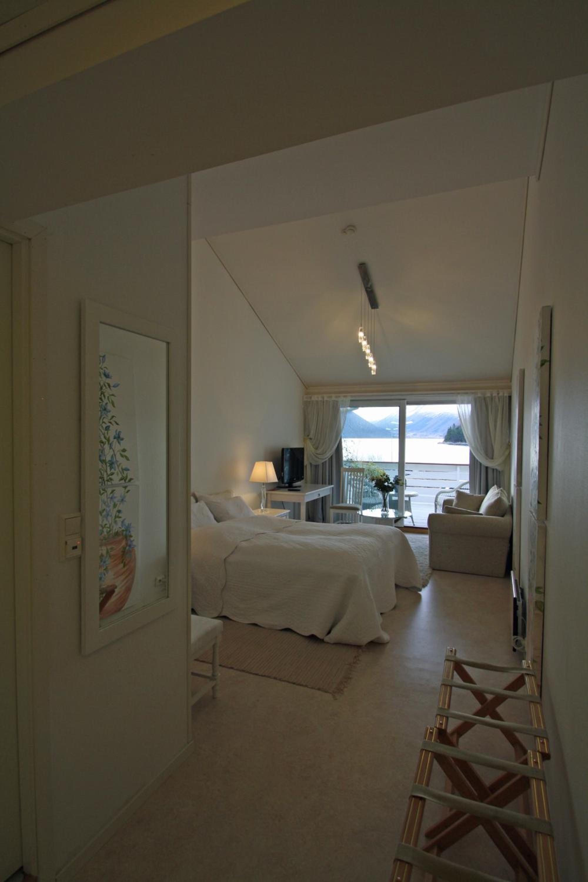 Deluxe Double Room - Photo 6