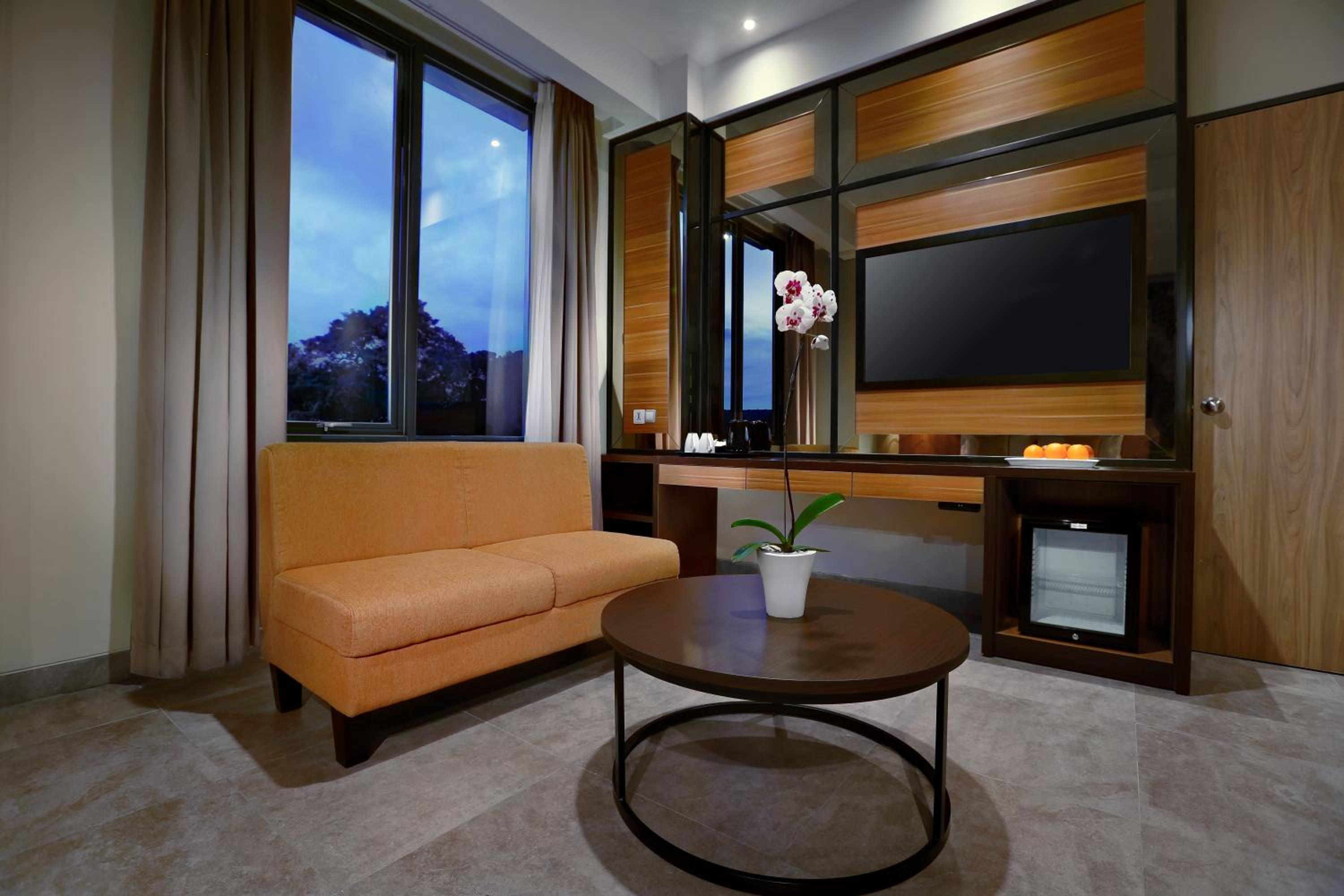 Aston Suite photo 2