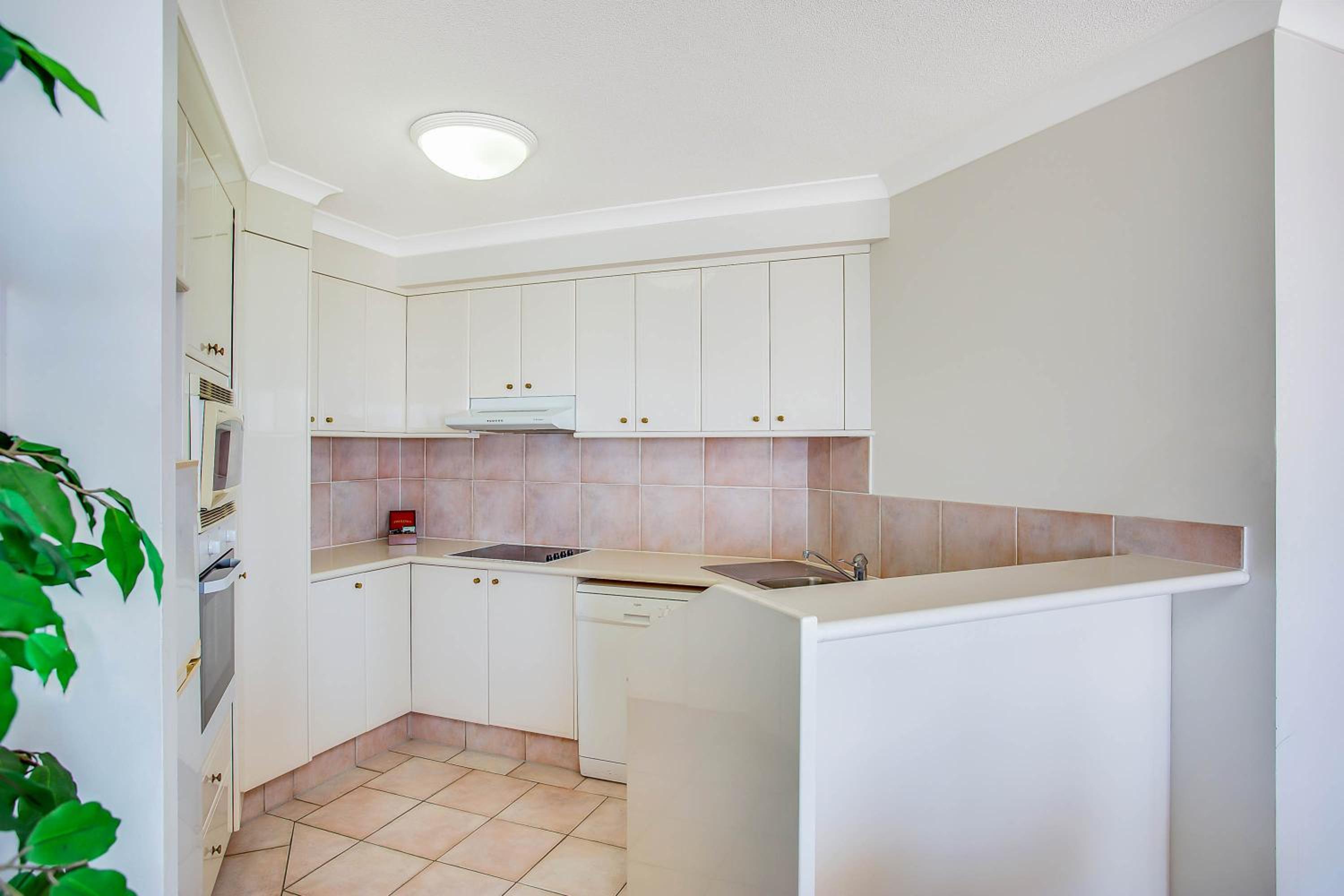 Two-Bedroom Apartment - Photo 7