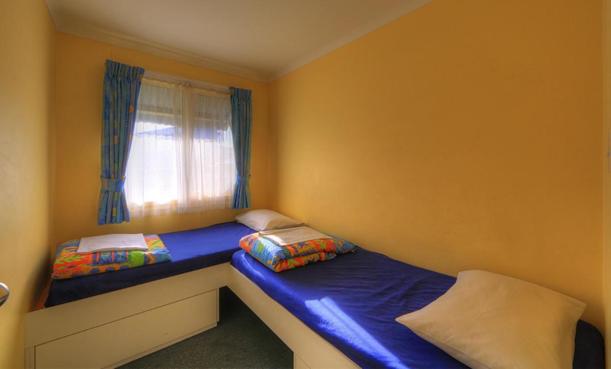 Two-Bedroom Villa - Beach Bungalow (4 Berth) photo 2