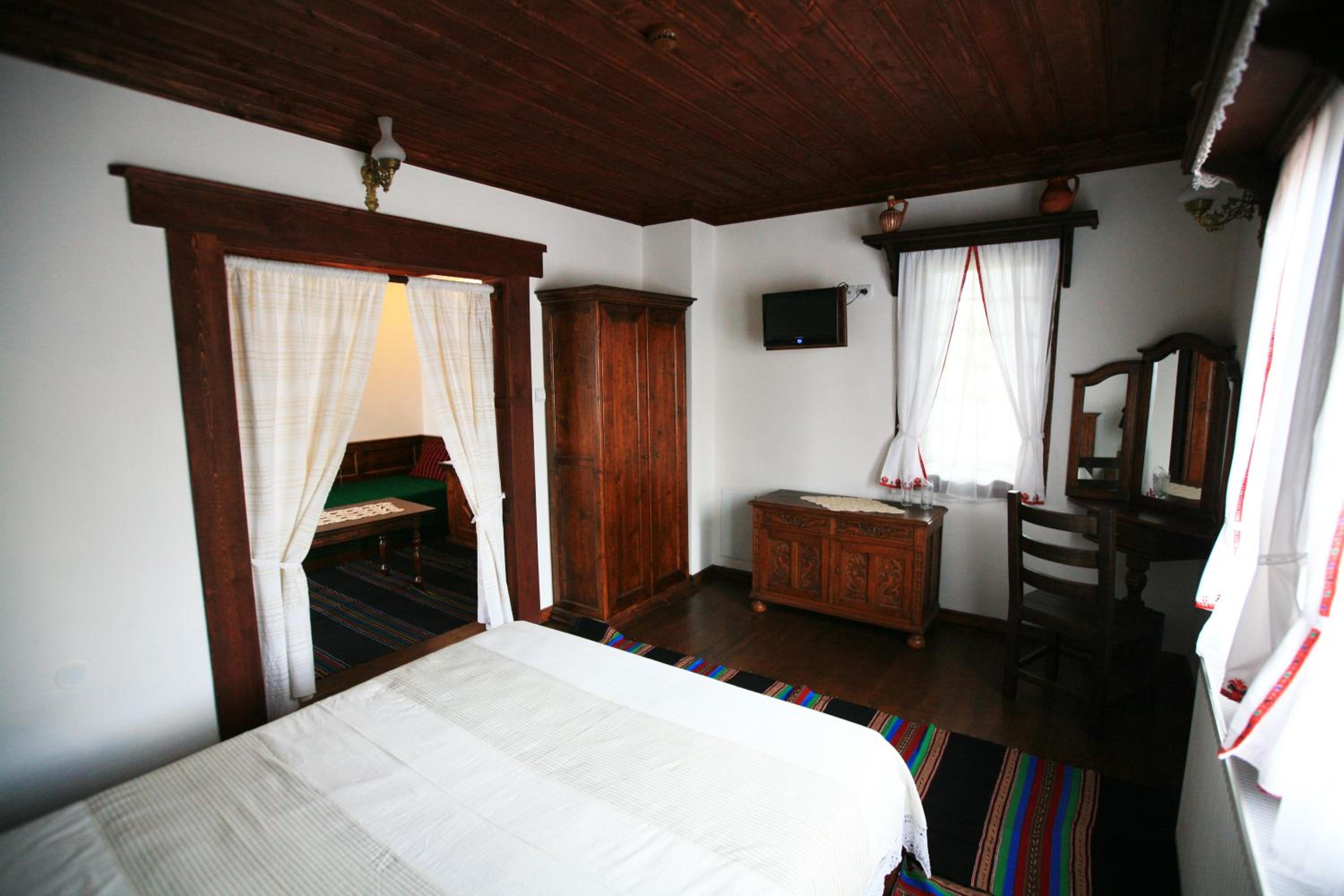 One-Bedroom Suite