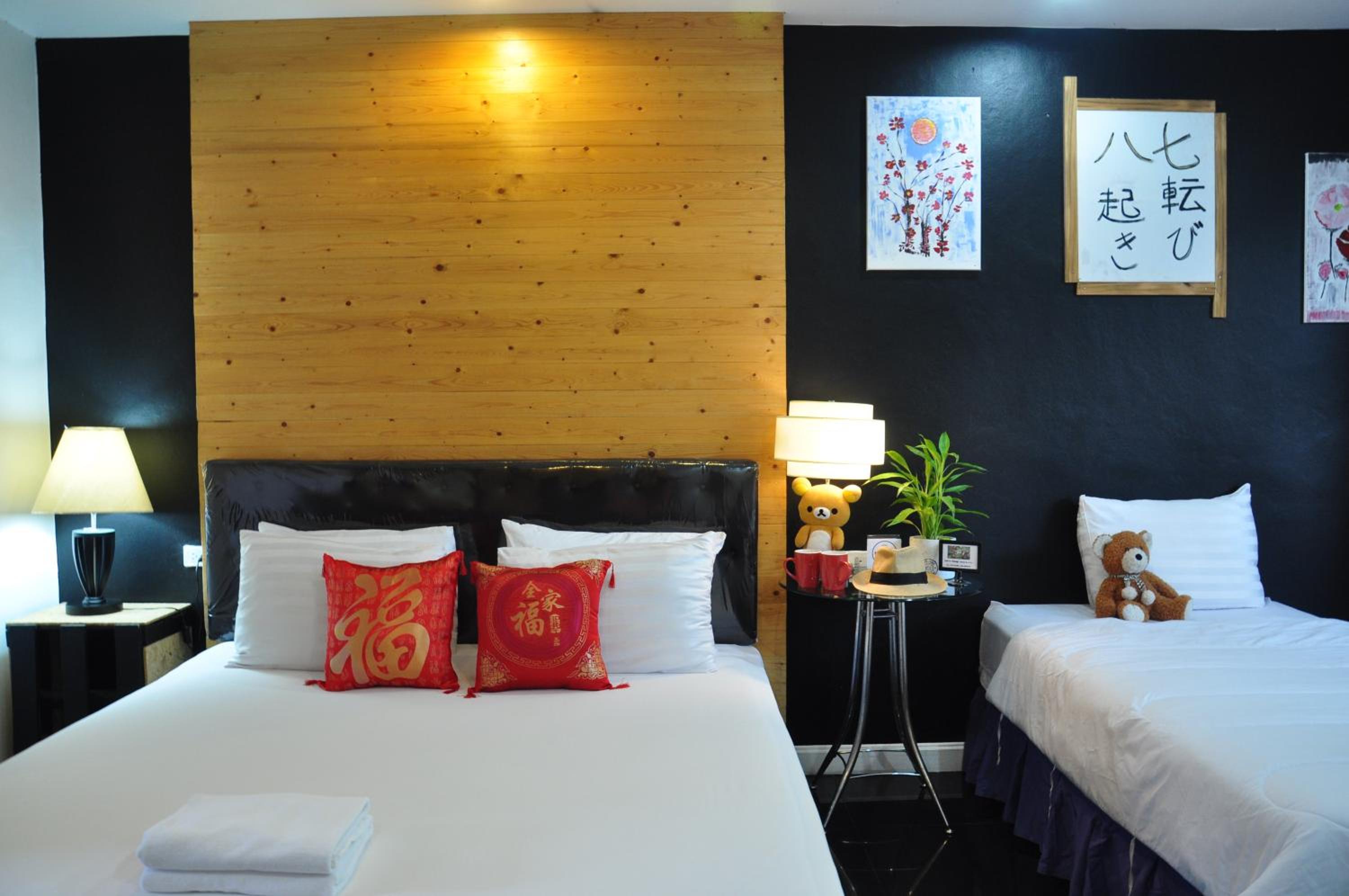 Triple Room with View - Photo 16