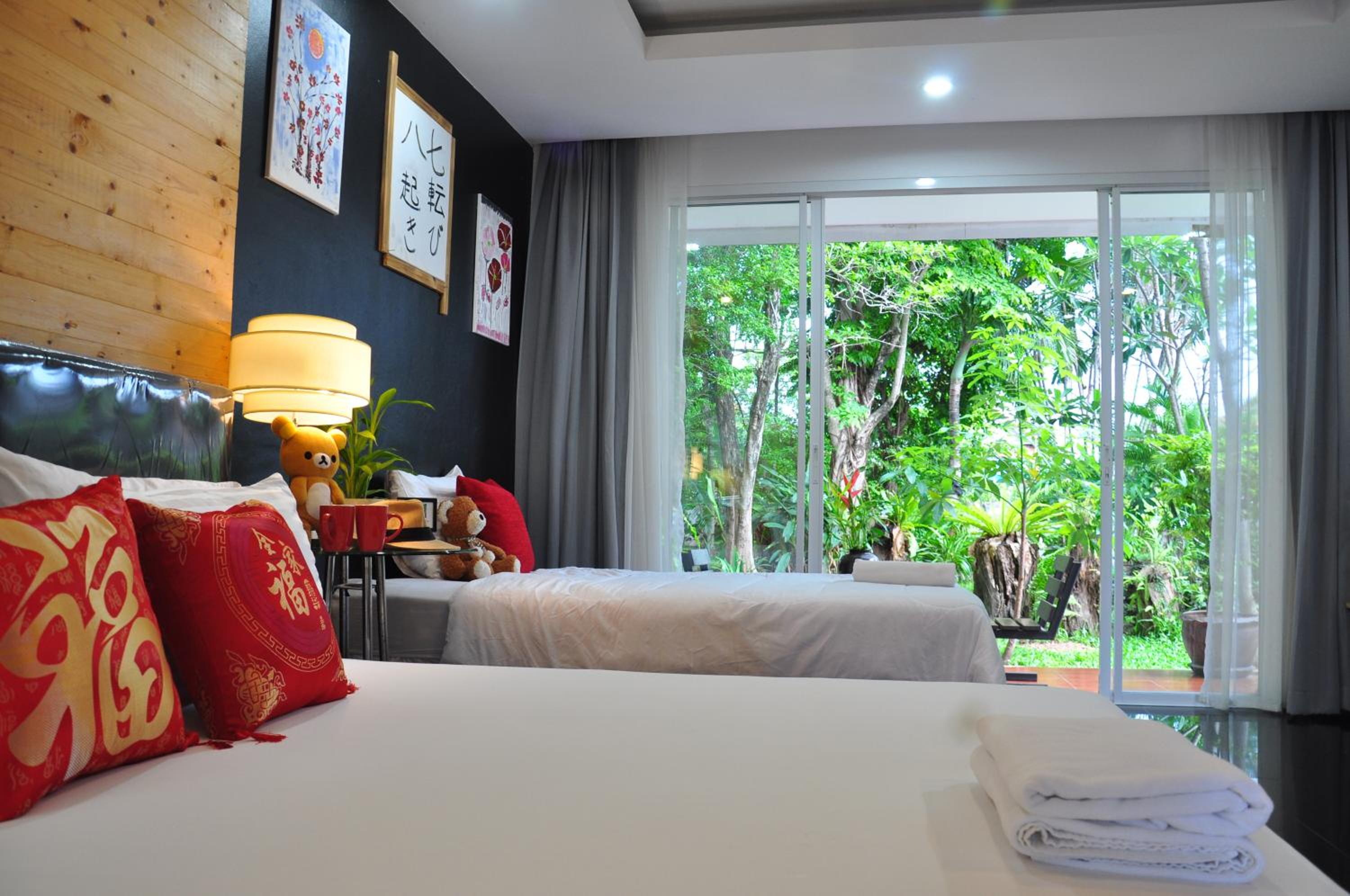 Triple Room with View - Photo 7