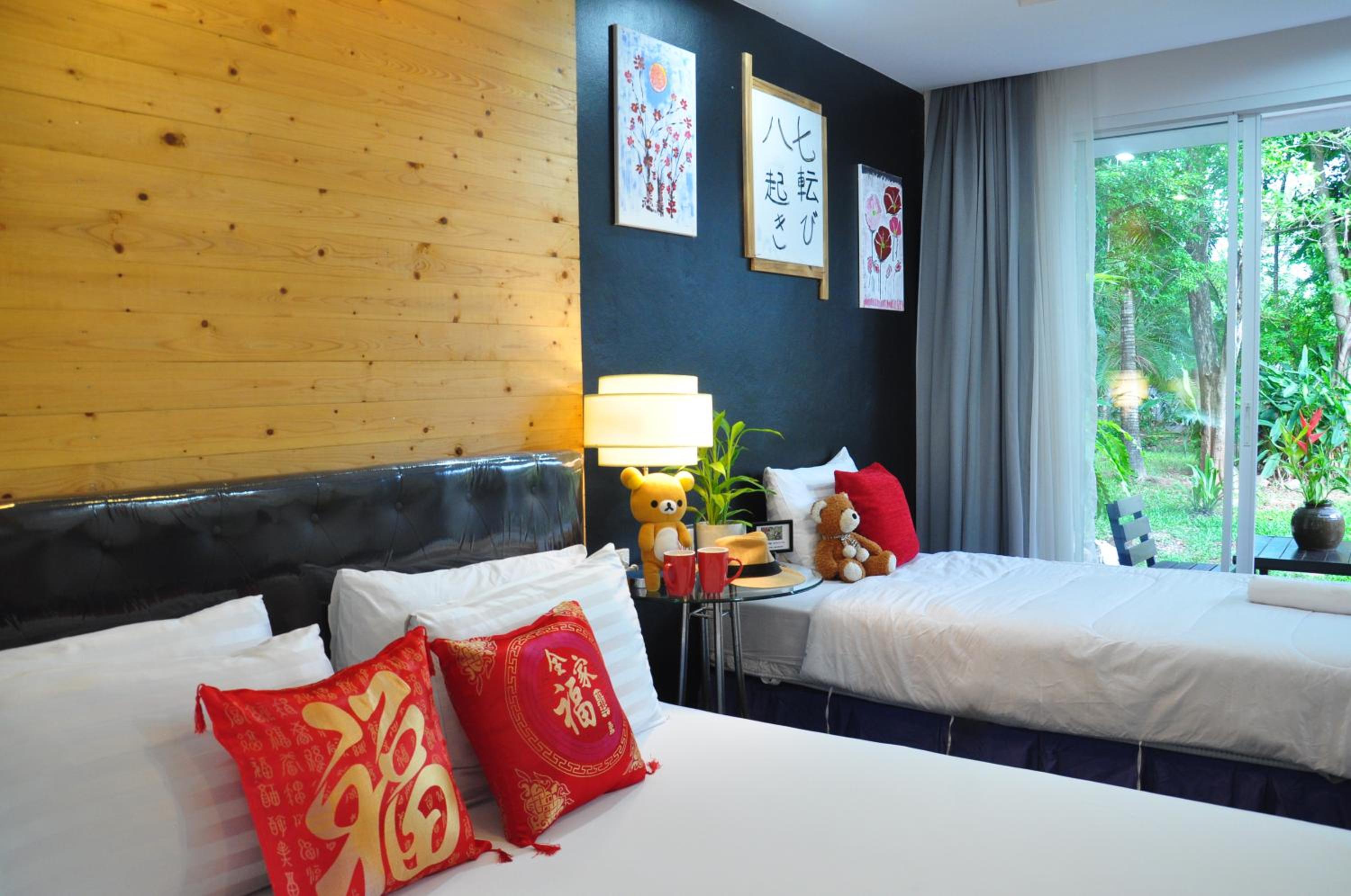 Triple Room with View - Photo 19
