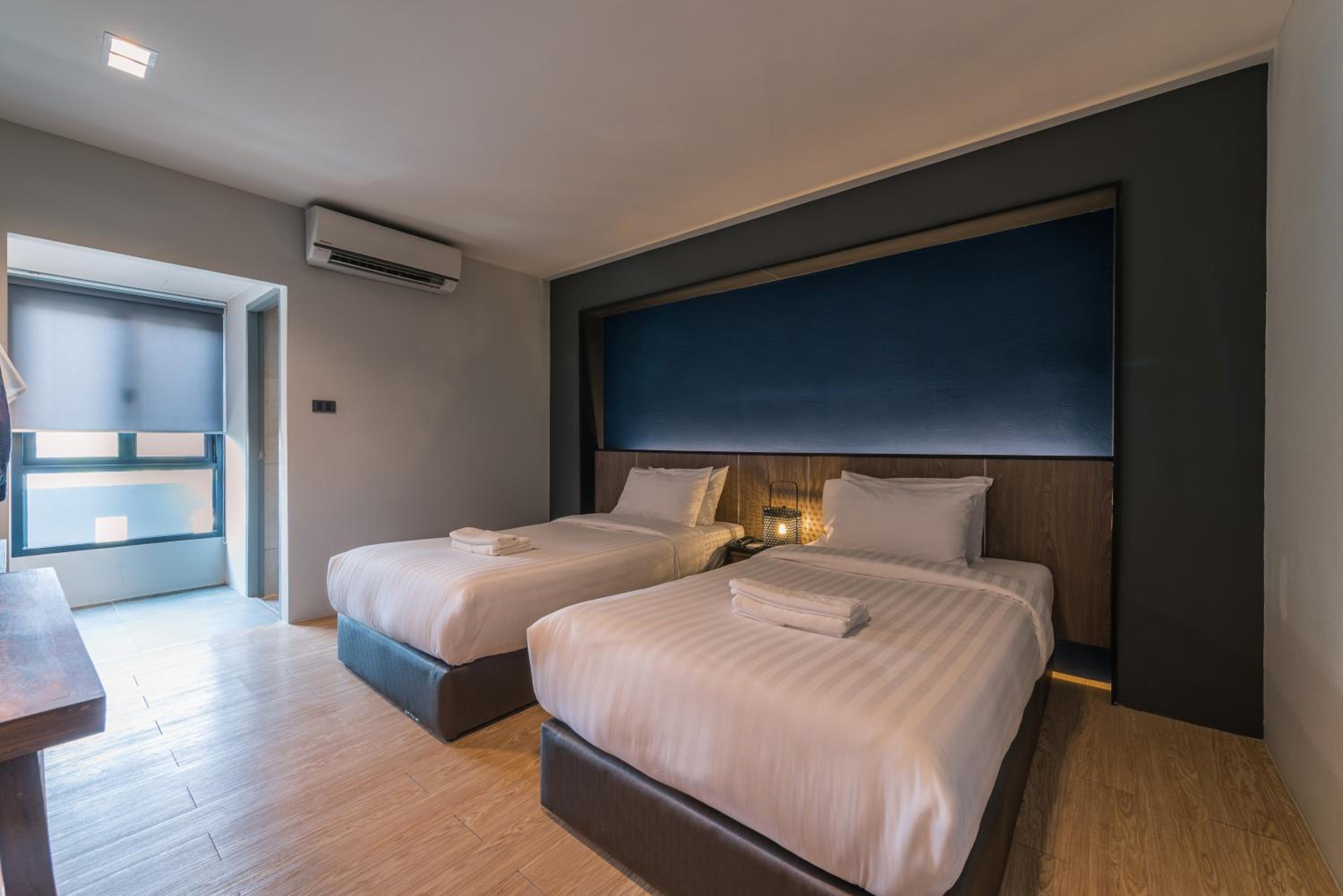 Superior Twin Room - Photo 8