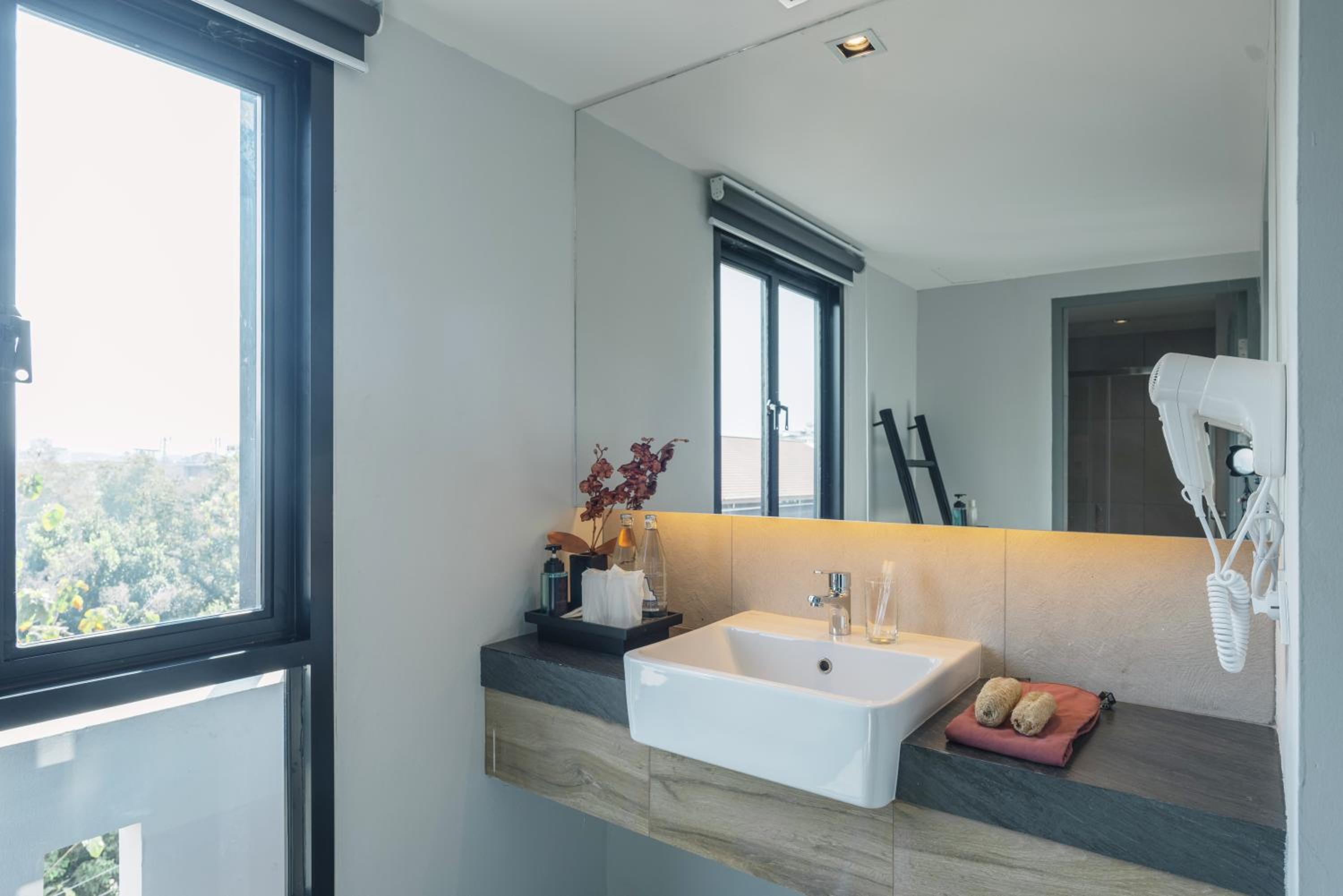 Superior Double Room - Photo 9