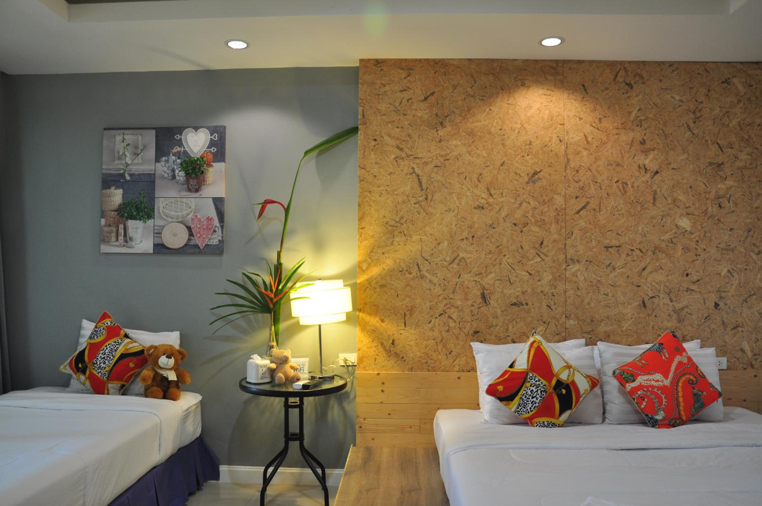 Triple Room with View - Photo 5