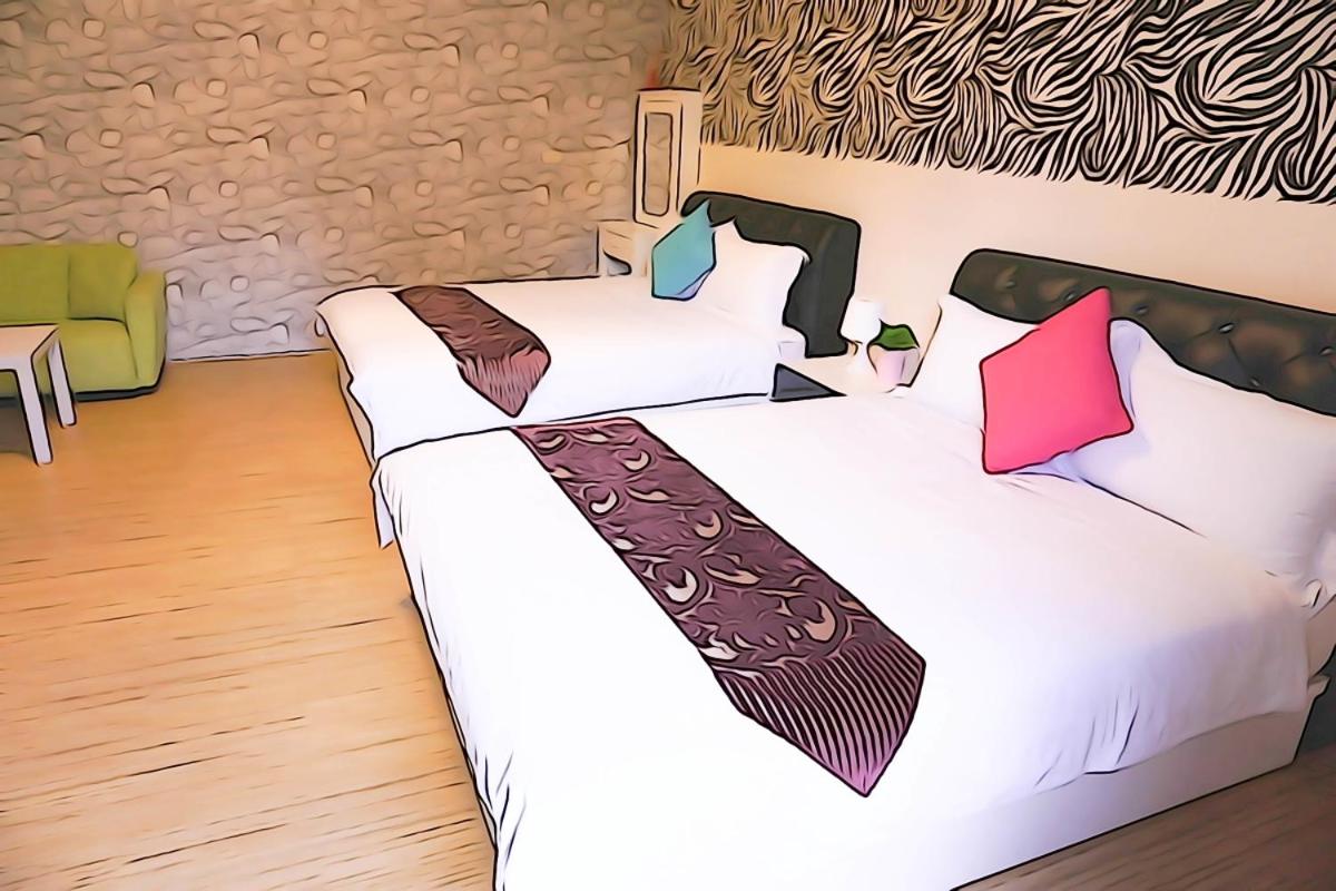 Family Suite with Balcony photo 3