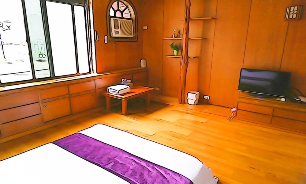 Double Room with Shared Bathroom photo 3