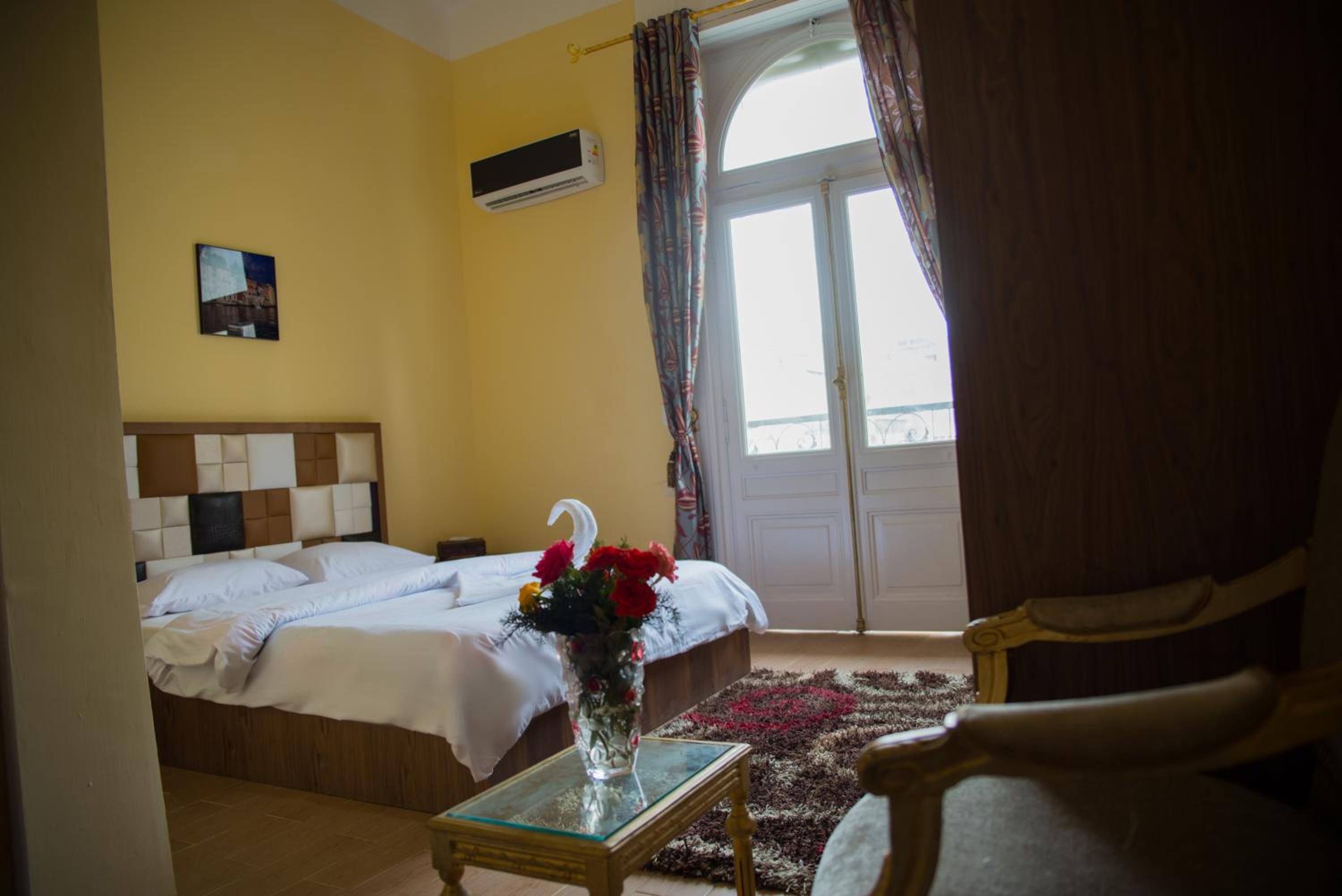Superior King Room
