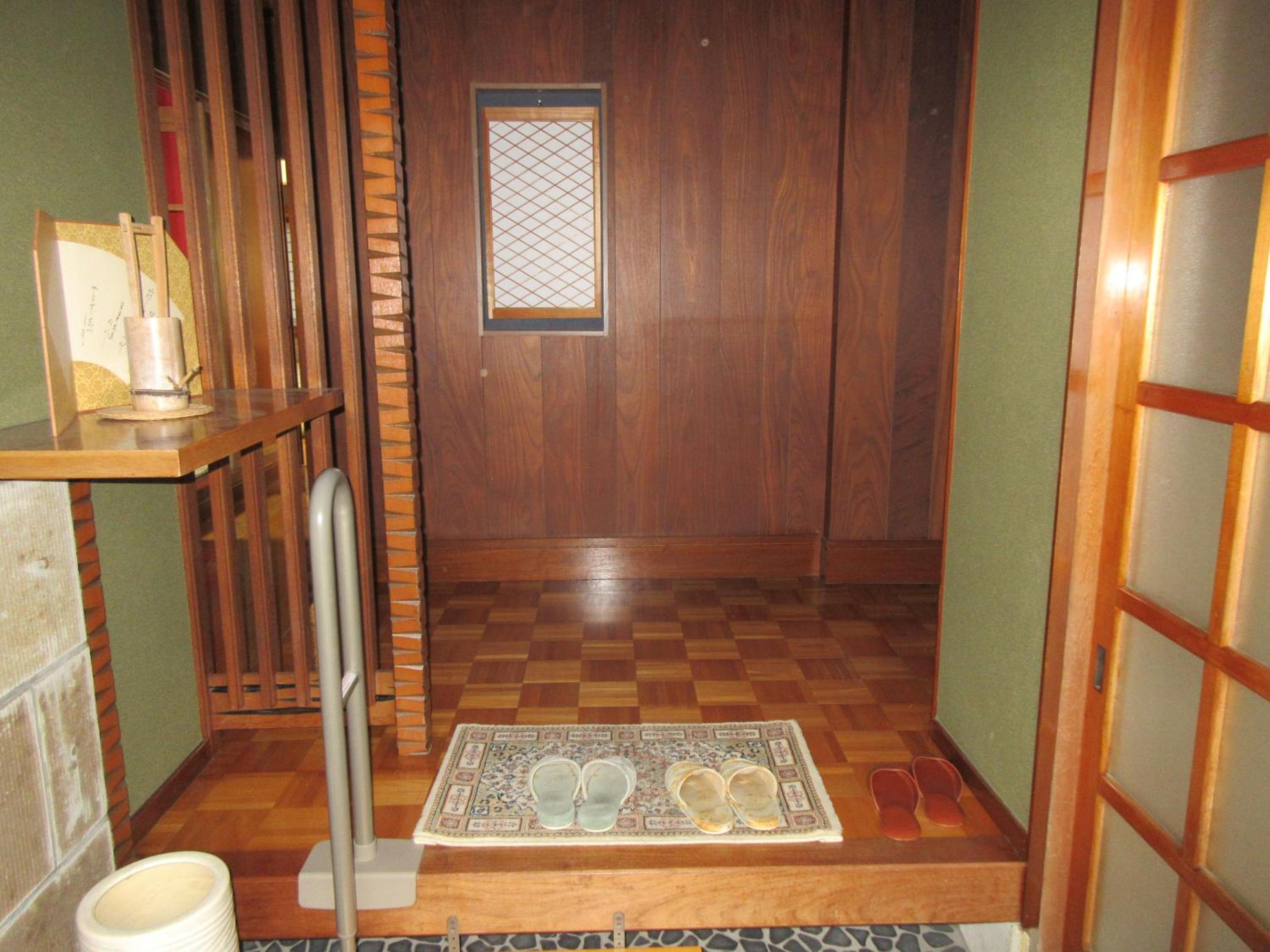Three-Bedroom House - Photo 9