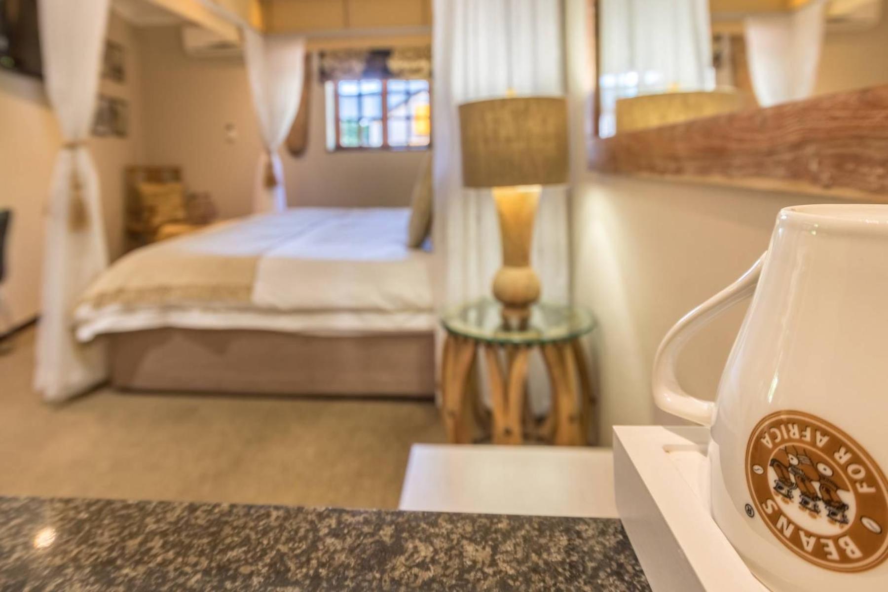  Double Room - Photo 8