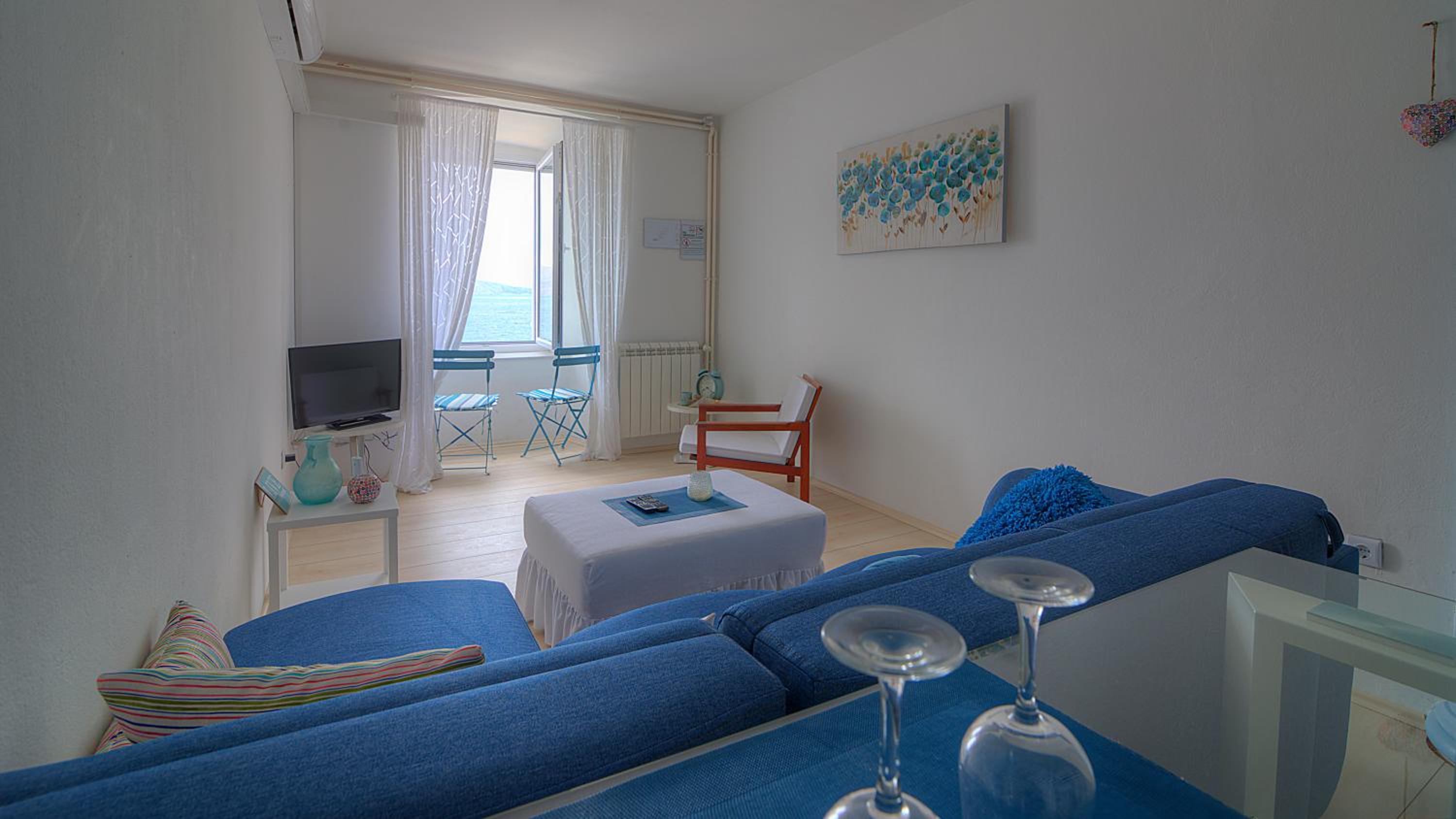 Apartment with Sea View