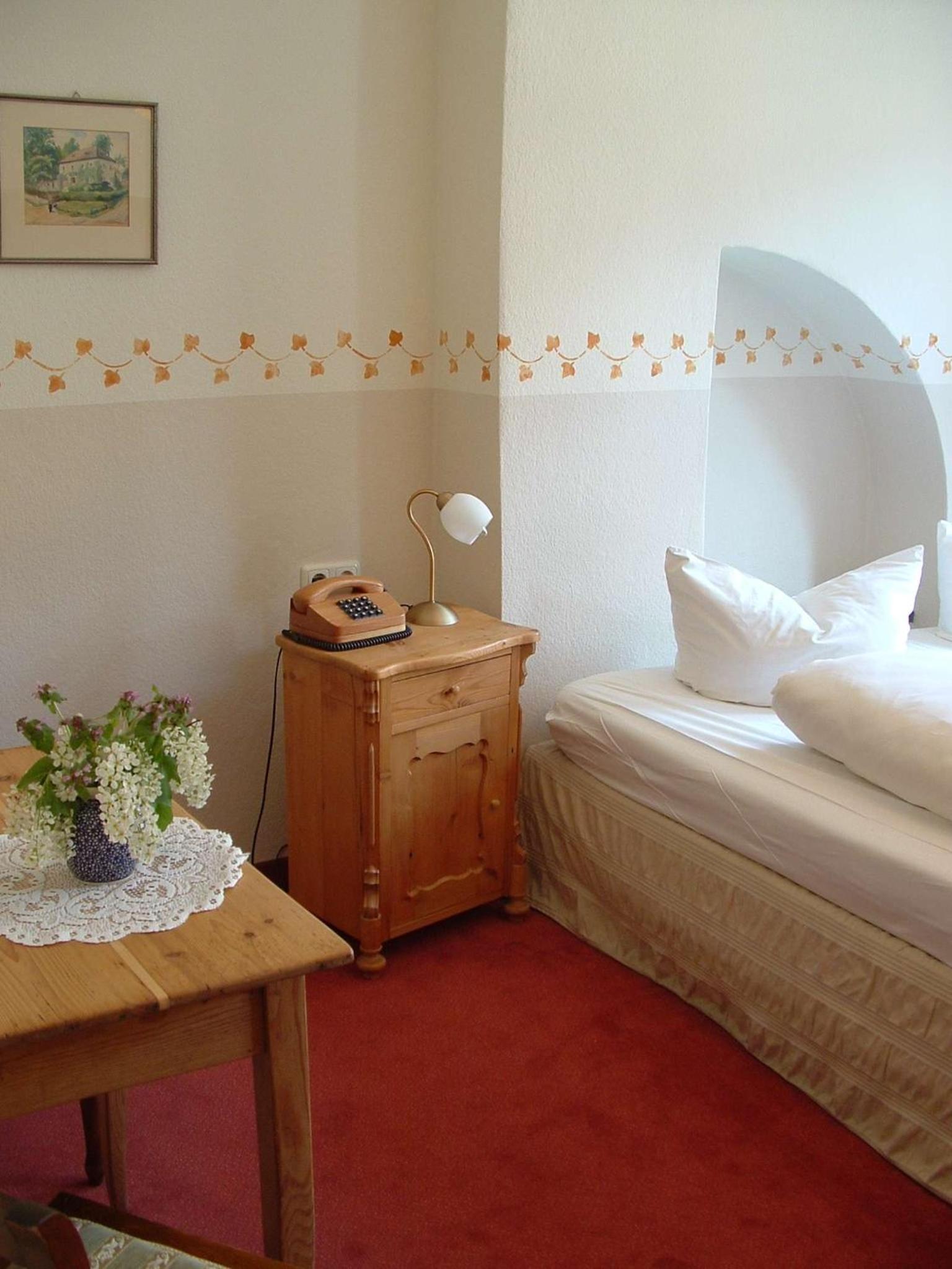 Standard Double Room - Photo 1