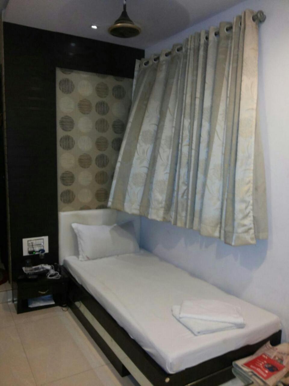 Deluxe Single Room photo 3